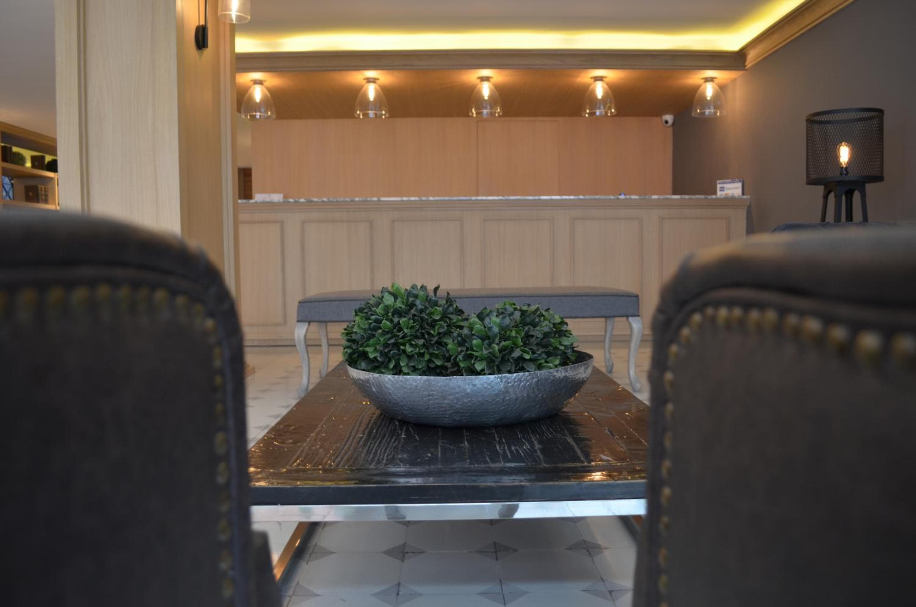Hotel Plaza Revolución — 11