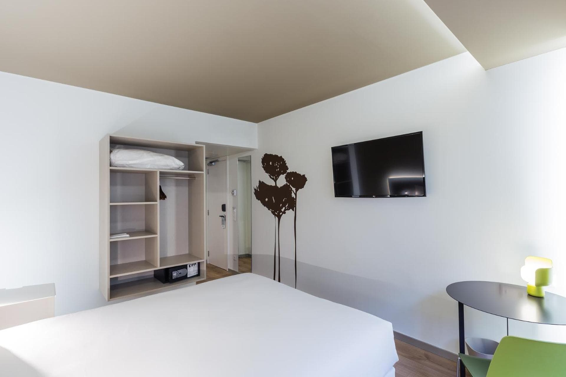 Ibis Styles Lisboa Centro Marquês de Pombal — 23