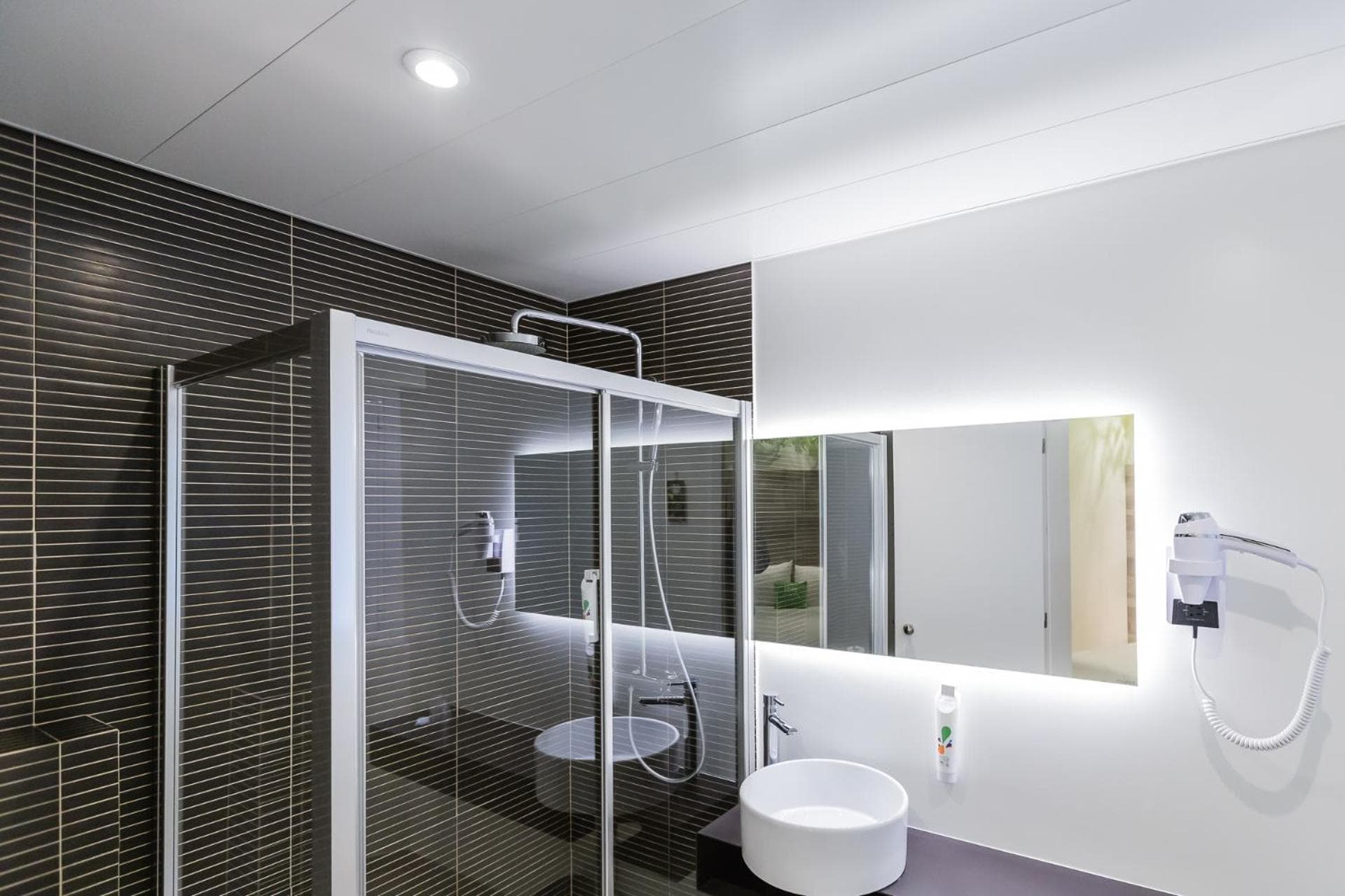 Ibis Styles Lisboa Centro Marquês de Pombal — 16