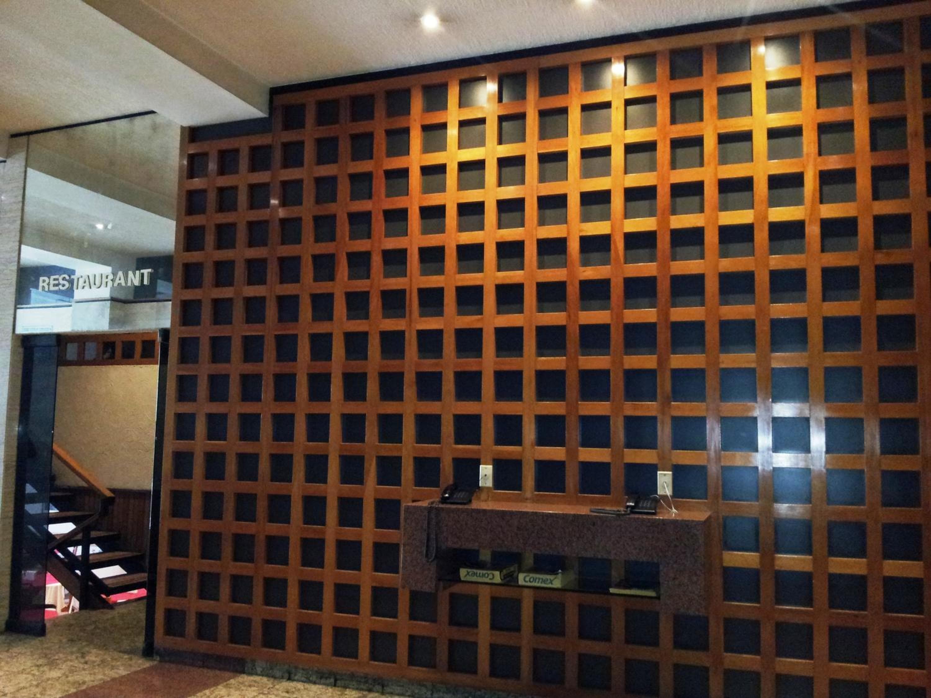 Hotel El Salvador — 18