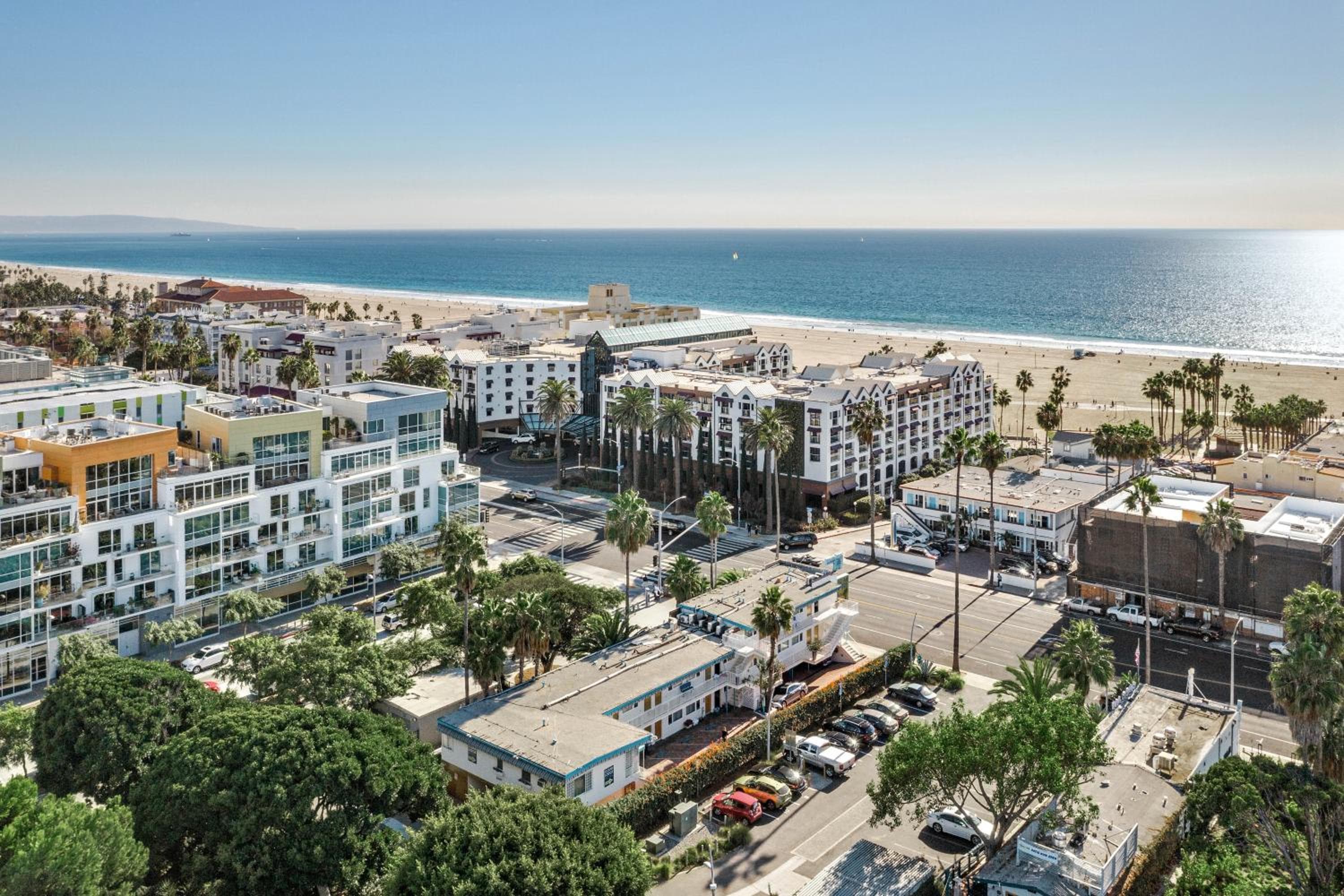 Sea Blue Hotel — 7