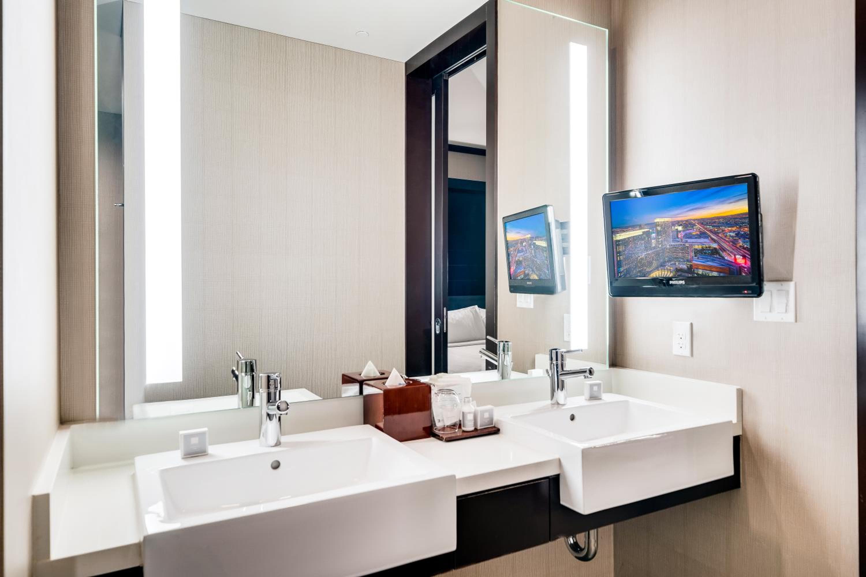 Lusso Jet al Vdara — 25