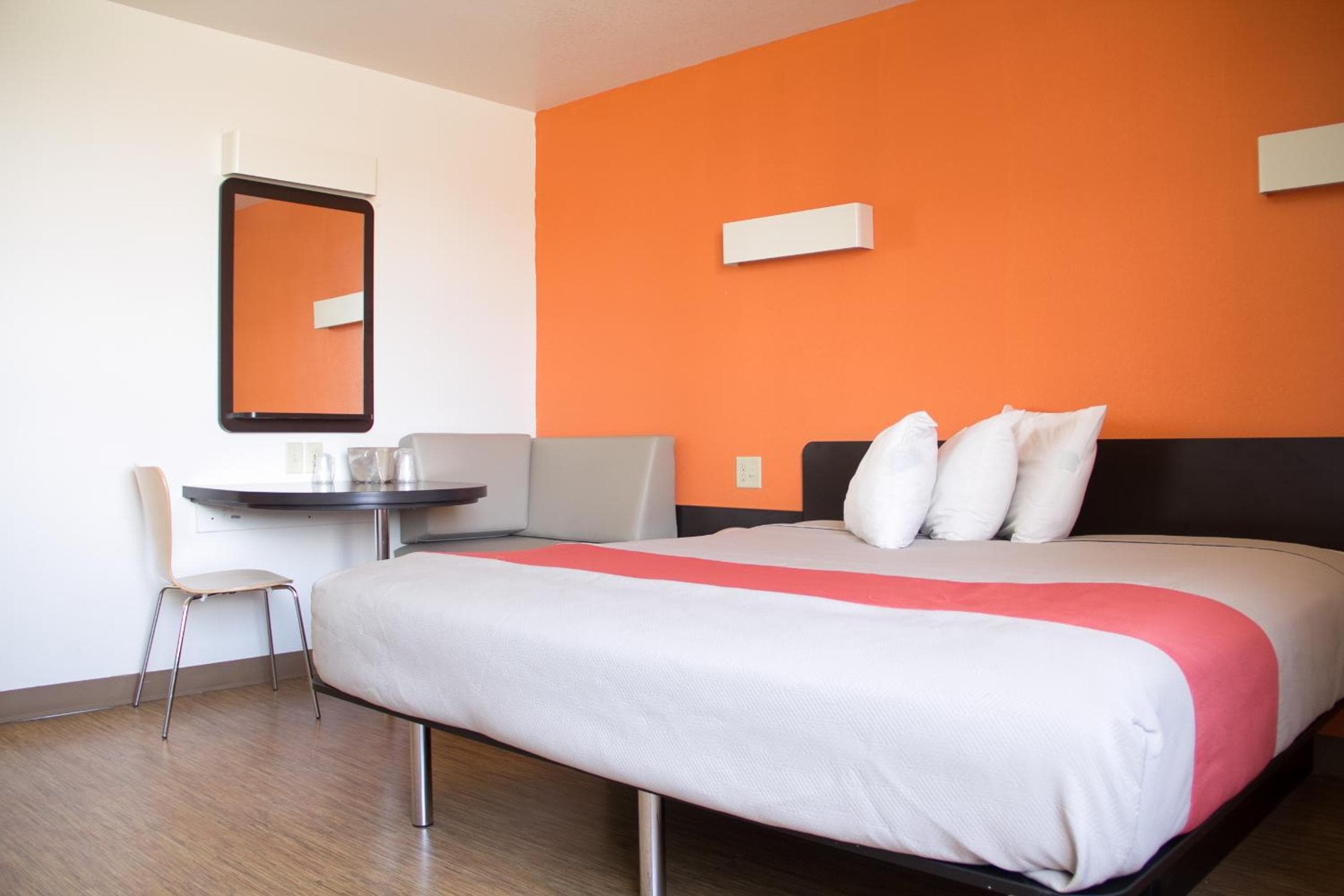 Signature Inn Miami — 9