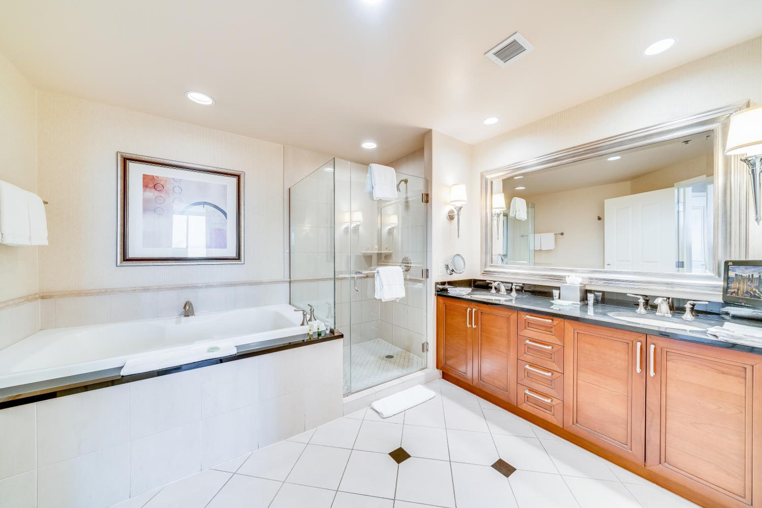 Jet di lusso al The Signature Condo Hotel — 25