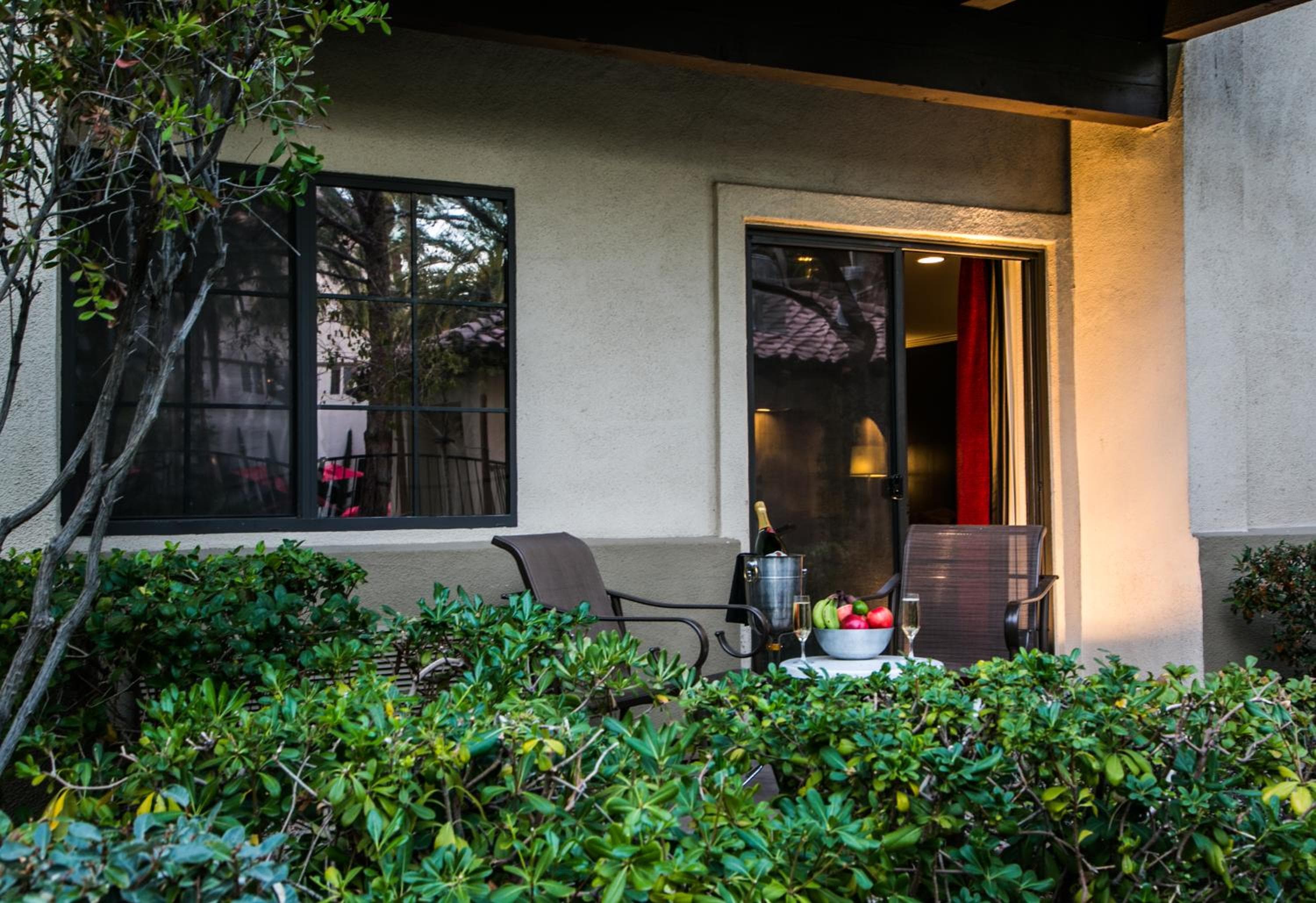 Tuscany Suites & Casino — 8