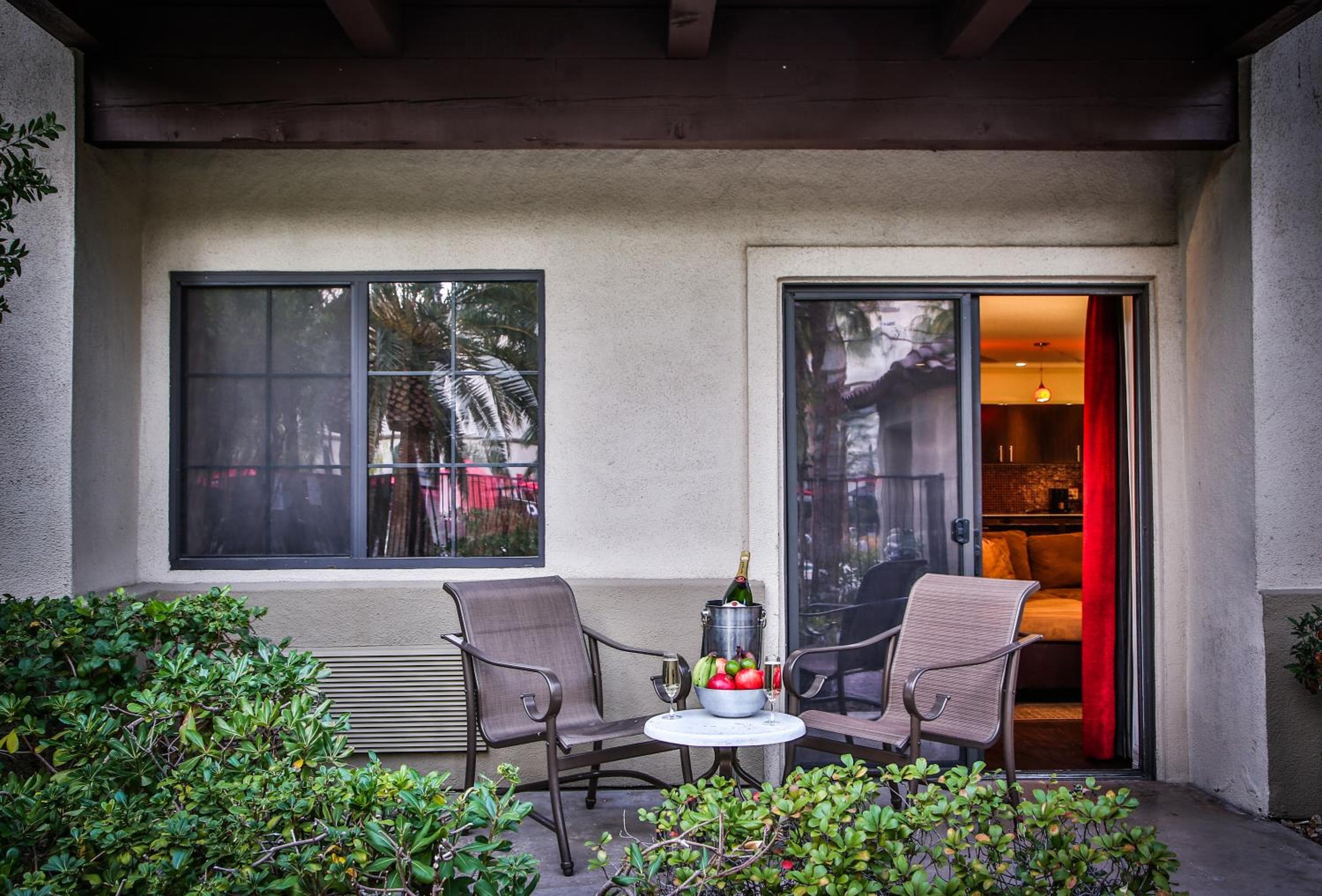 Tuscany Suites & Casino — 17