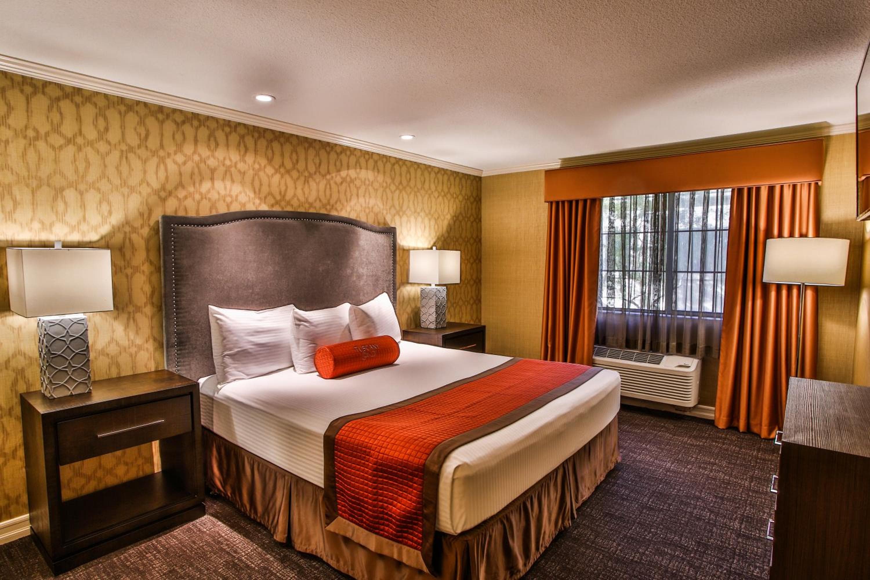 Tuscany Suites & Casino — 12