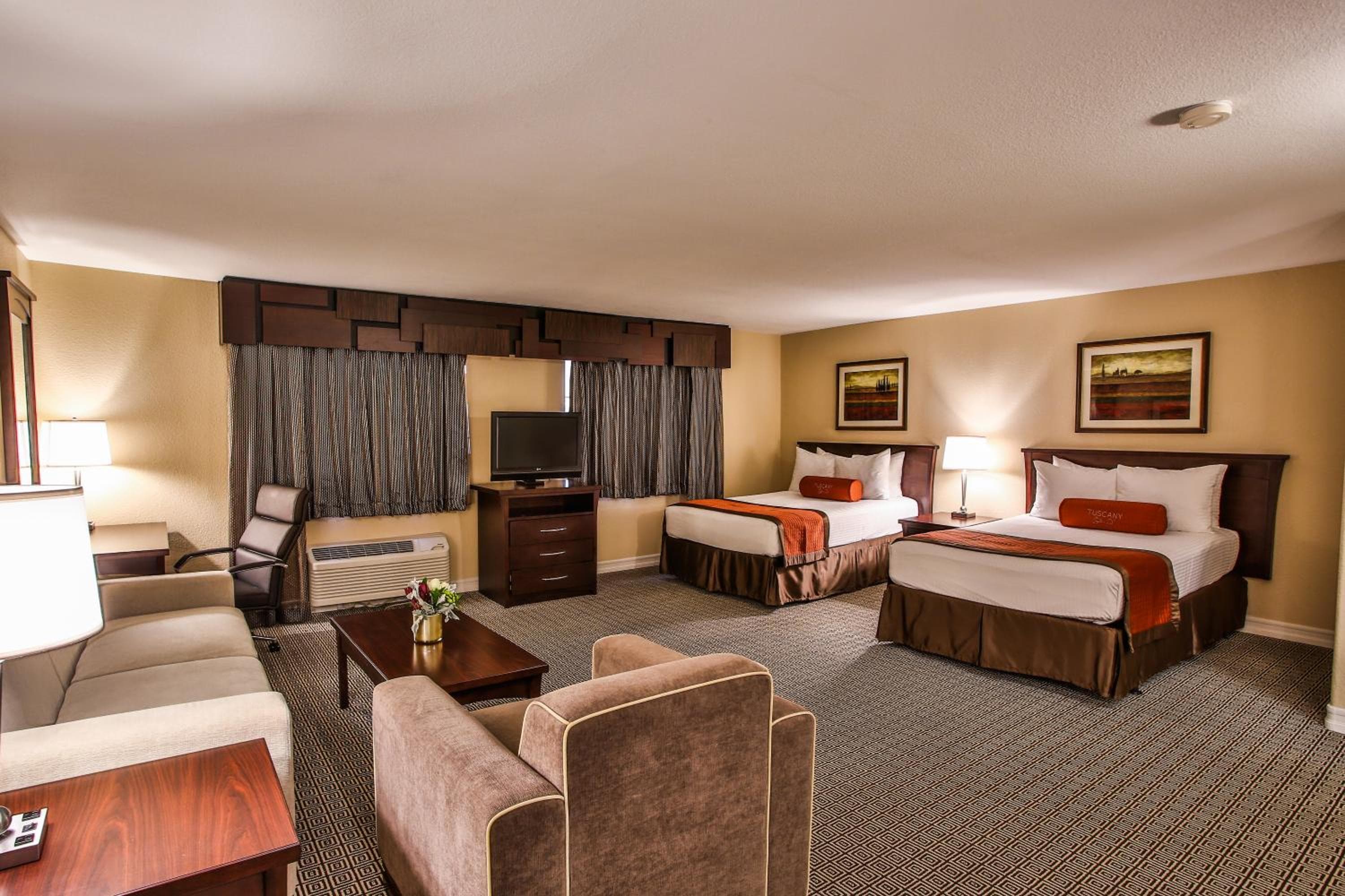 Tuscany Suites & Casino — 4