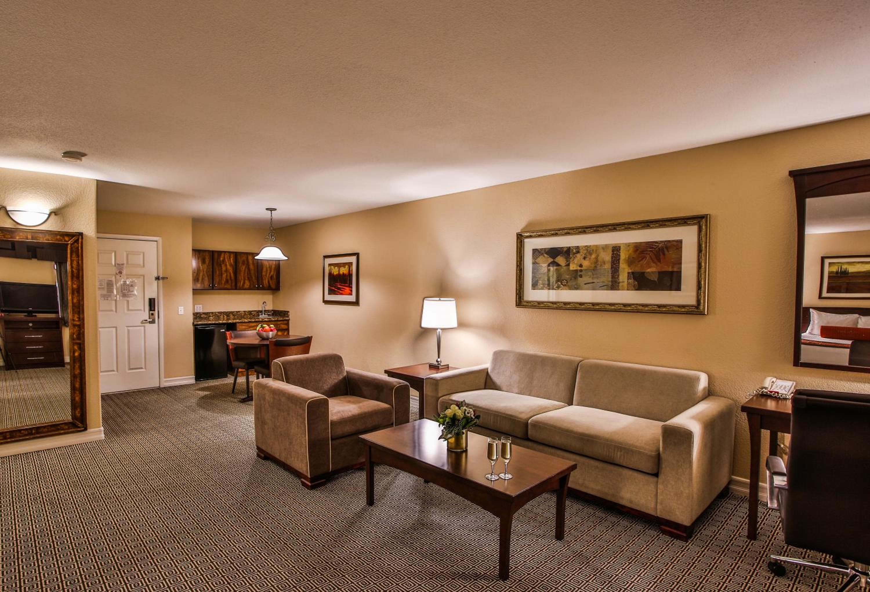 Tuscany Suites & Casino — 5