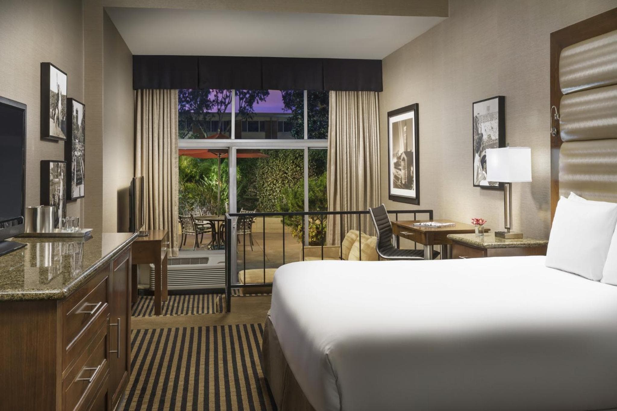 USC Hotel — 5