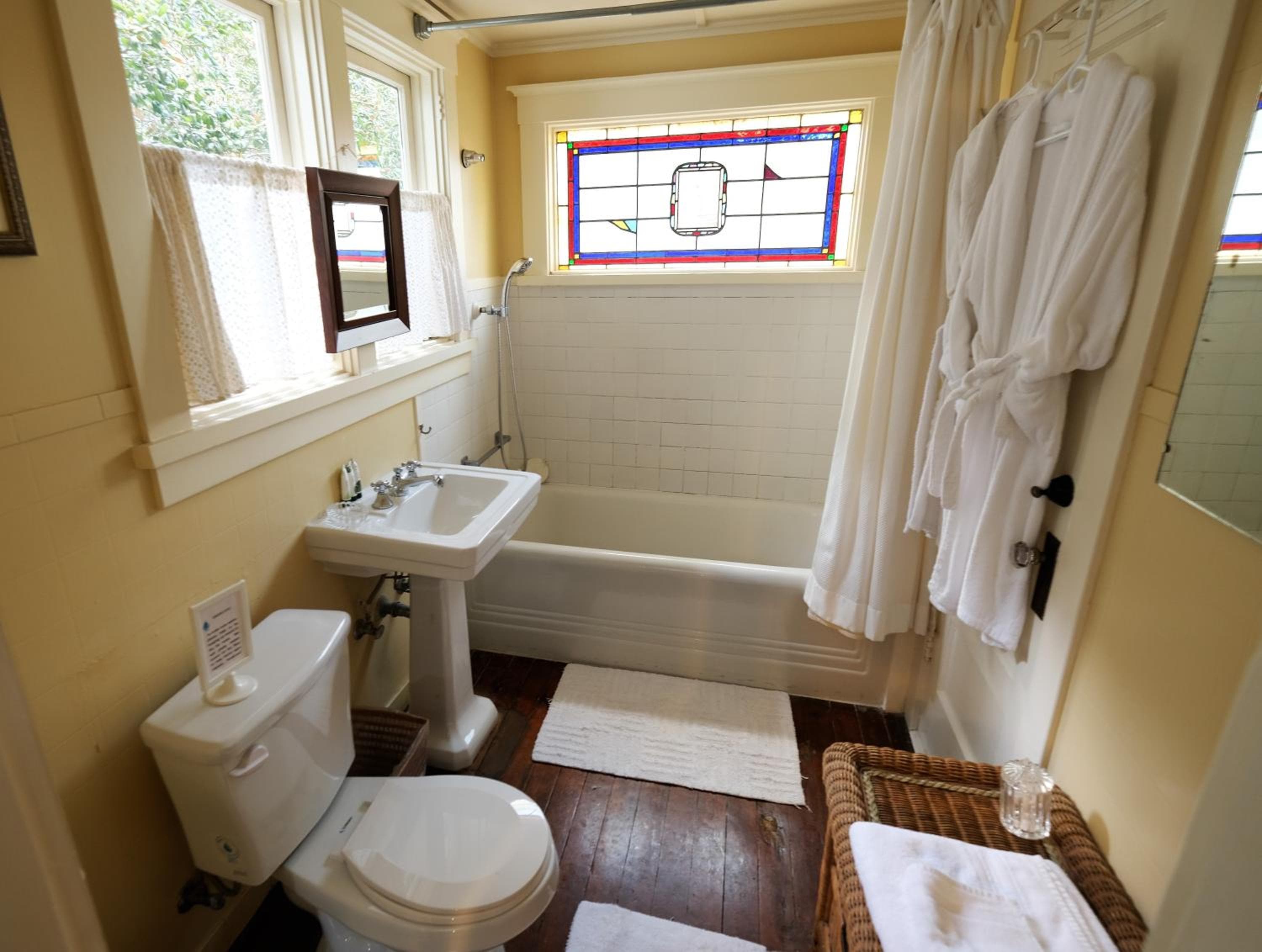 Arroyo Vista Inn — 16