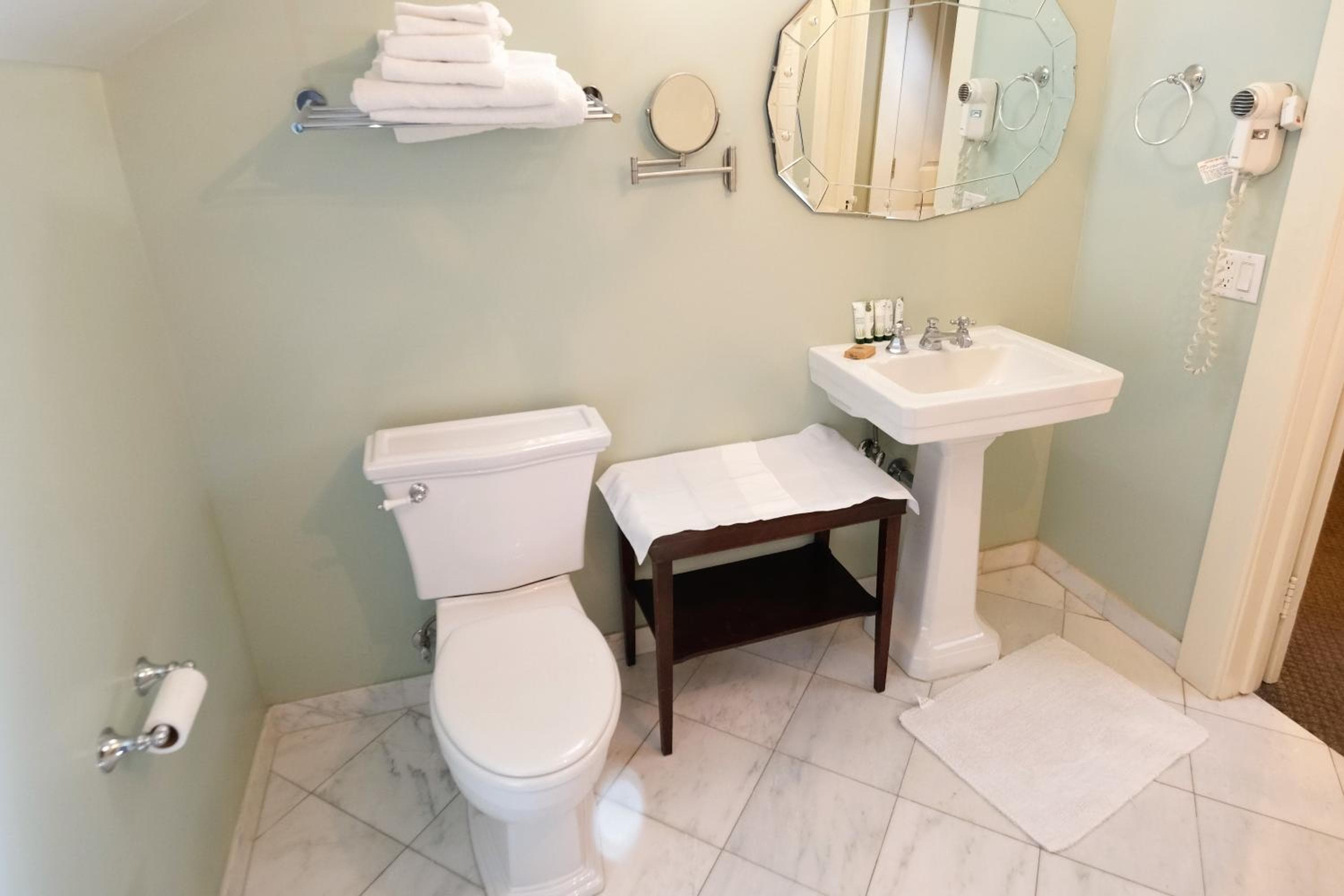 Arroyo Vista Inn — 14
