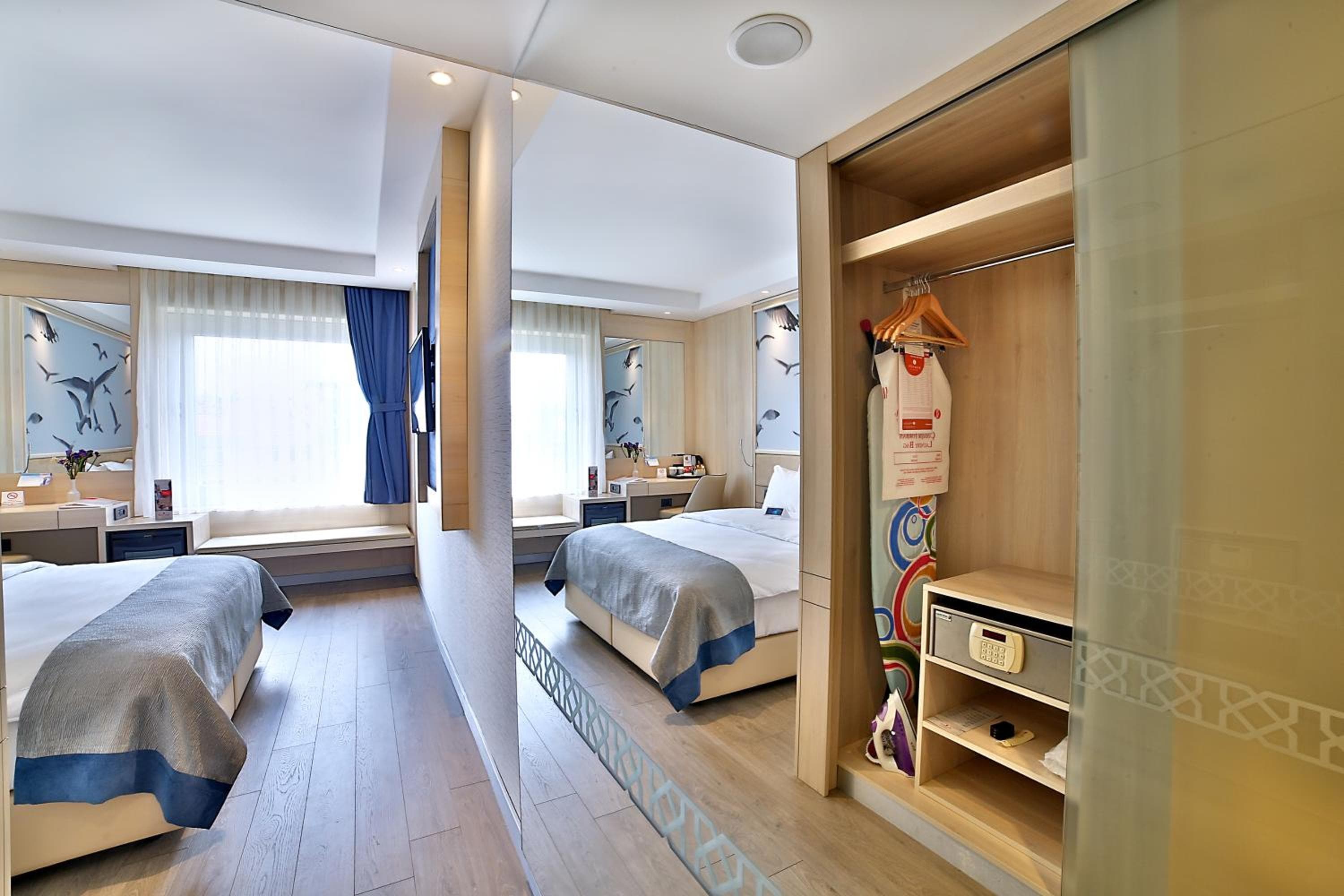 Ramada by Wyndham Istanbul Old City — 14