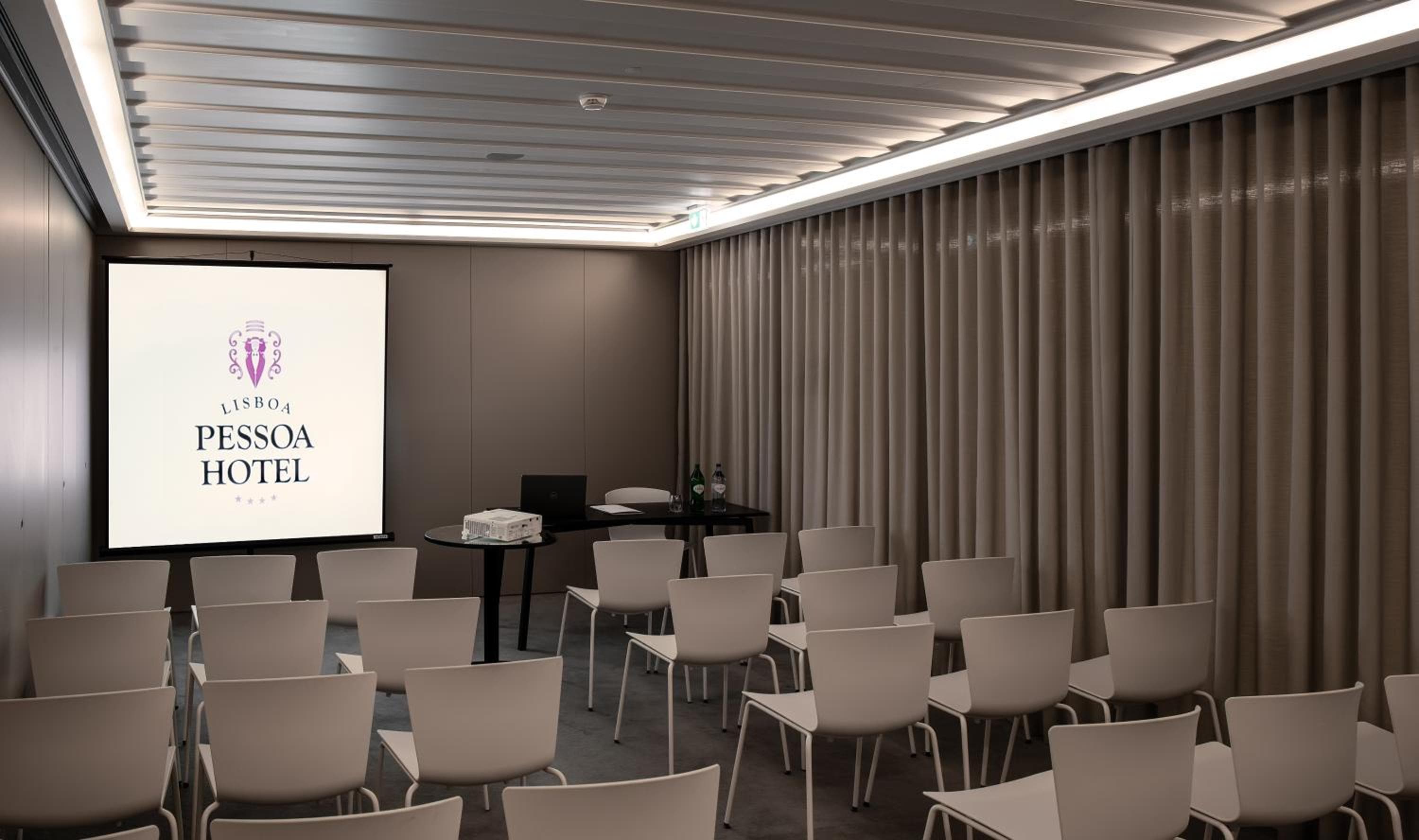 Lisboa Pessoa Hotel hotel, Rua da Oliveira ao Carmo, 8, Lisbon, Portugal — photo 21