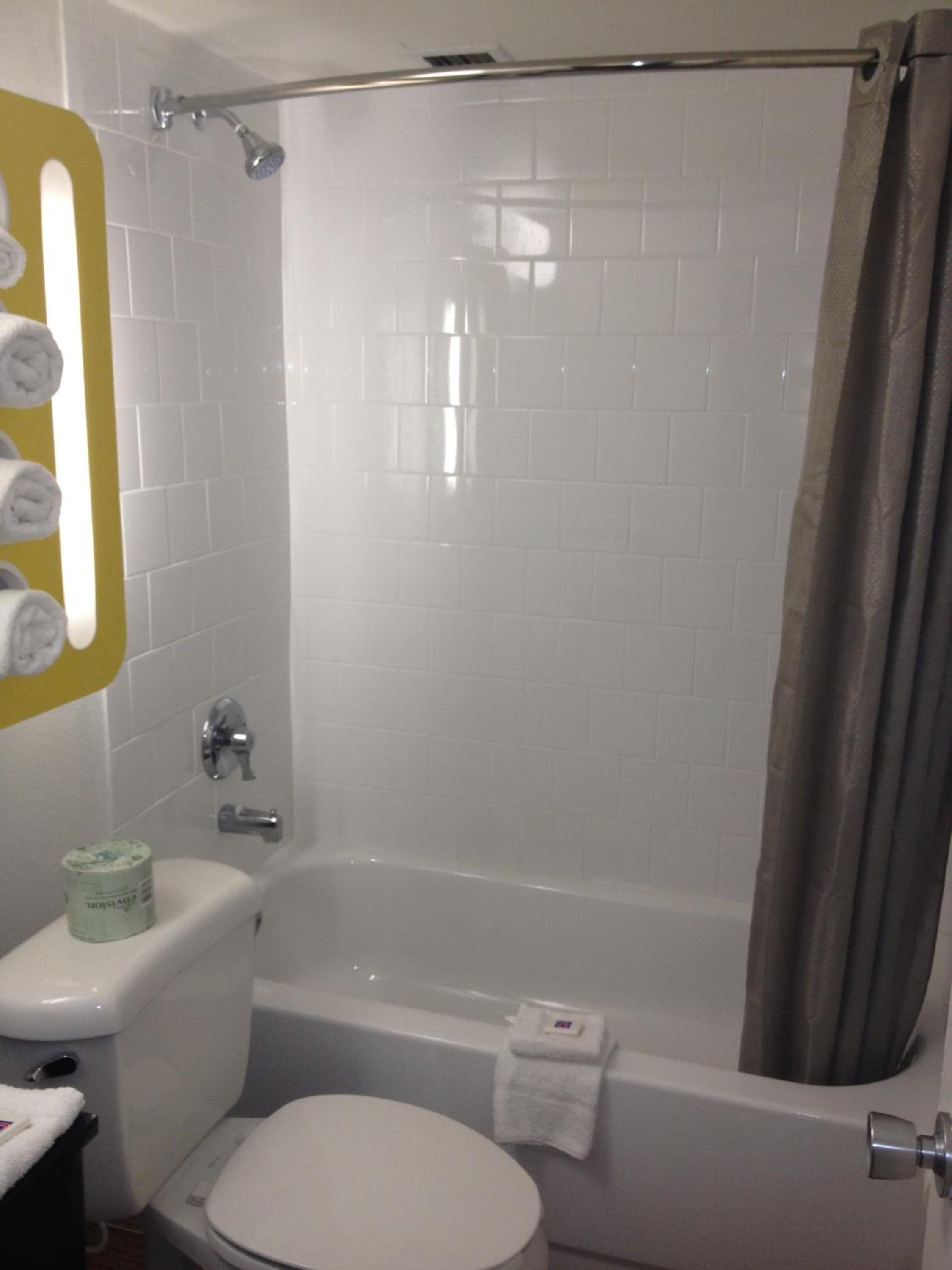 Signature Inn Miami — 12
