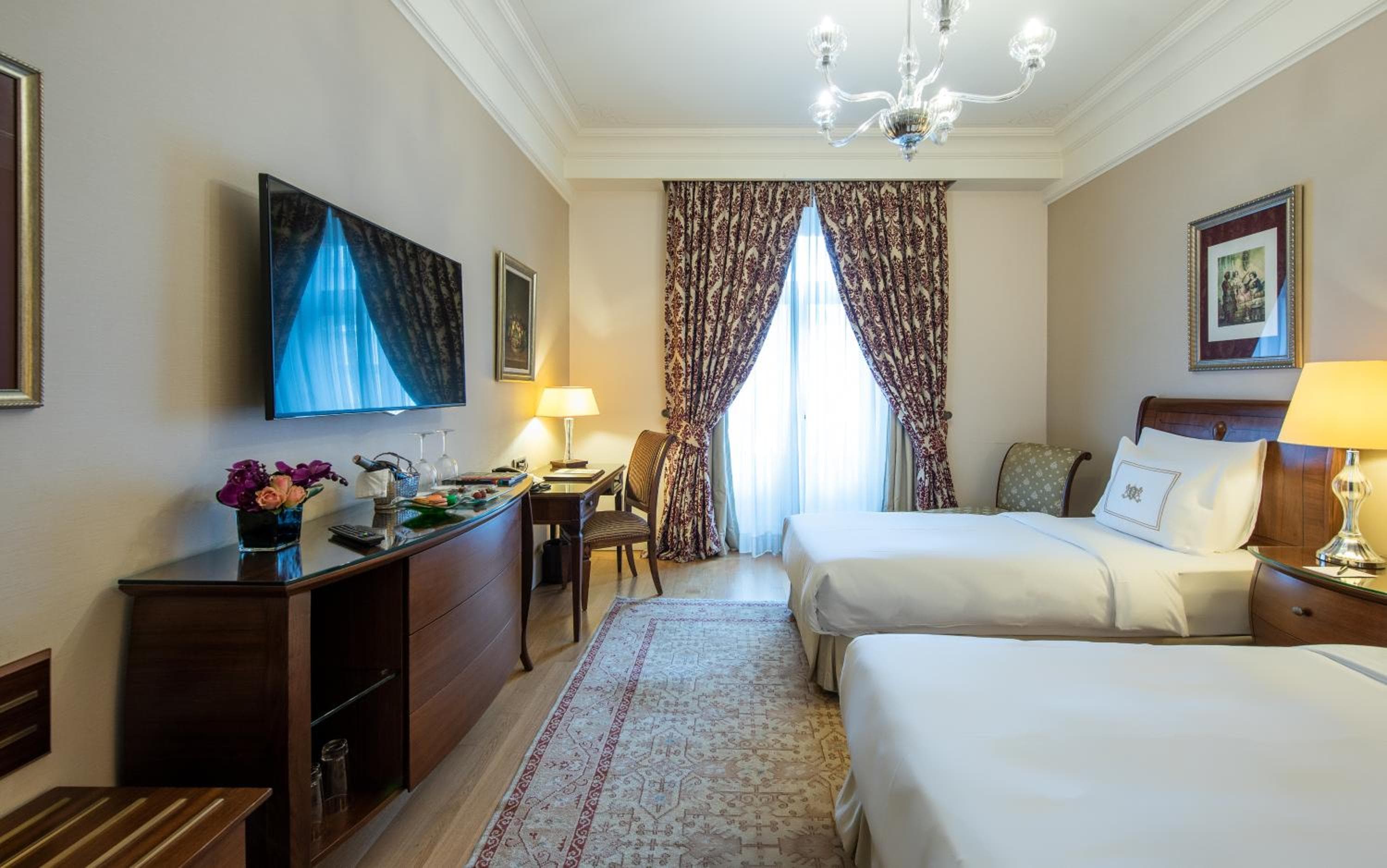 Pera Palace Hotel — 28