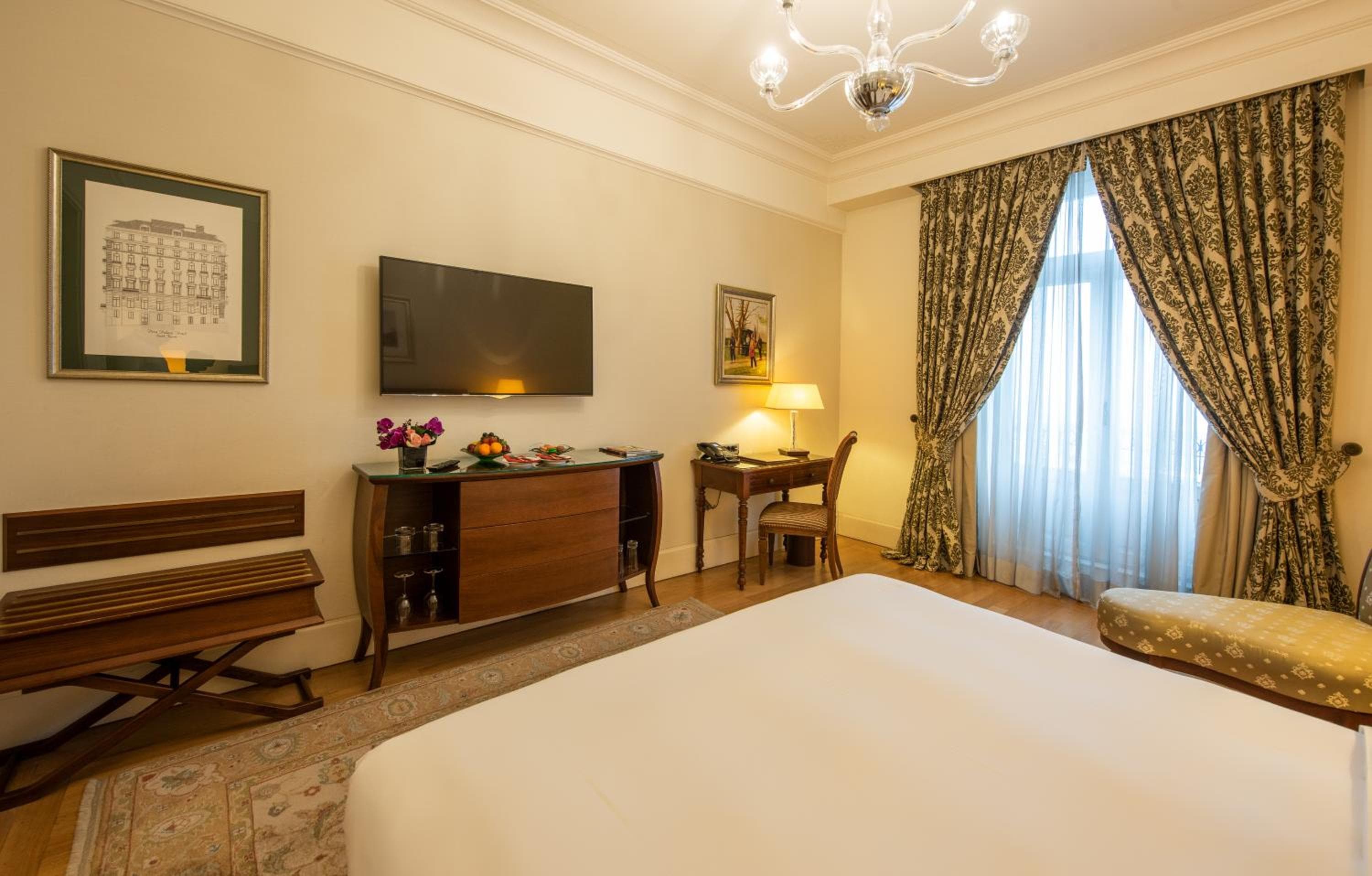 Pera Palace Hotel — 8