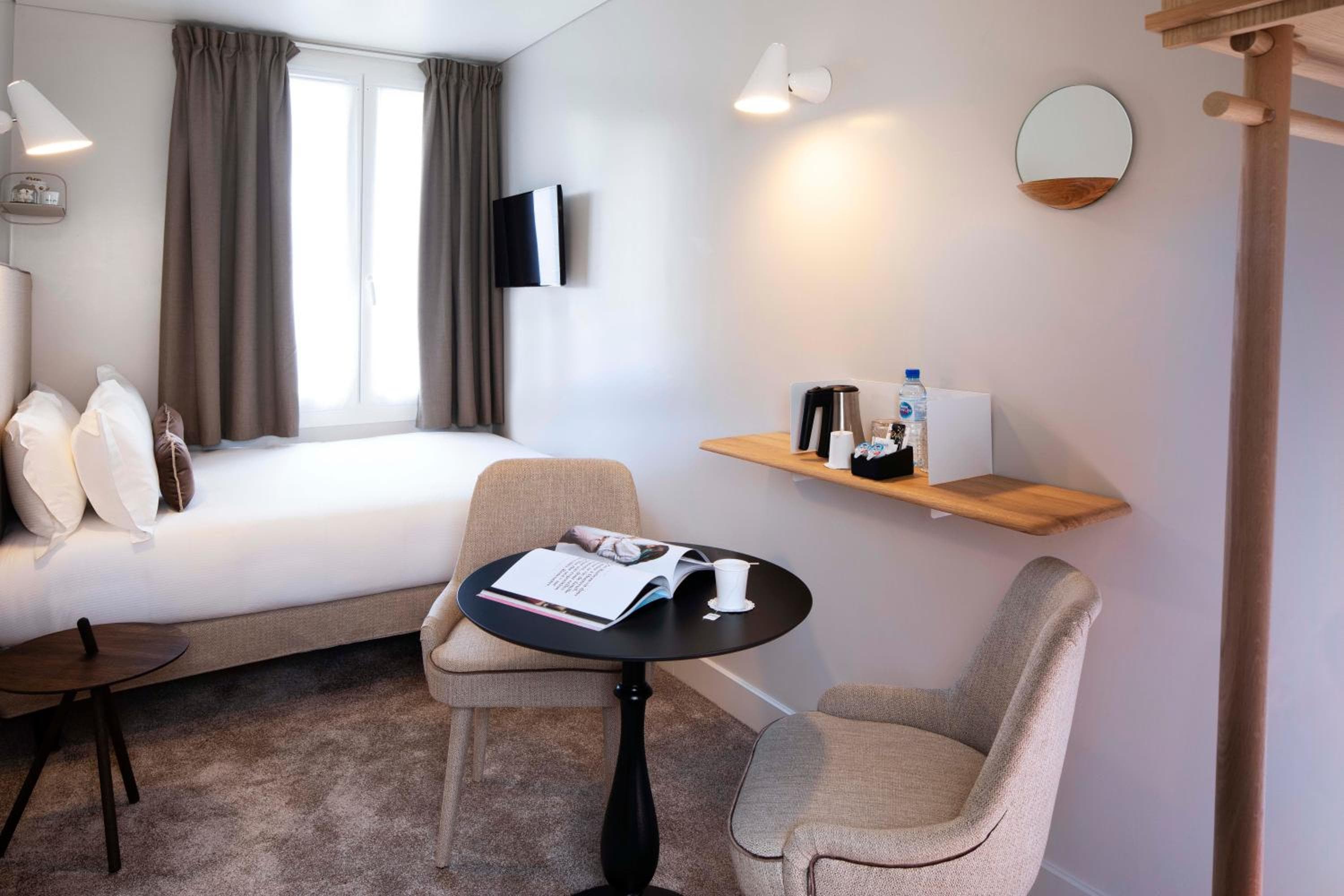 Hôtel Eiffel Saint Charles — 14