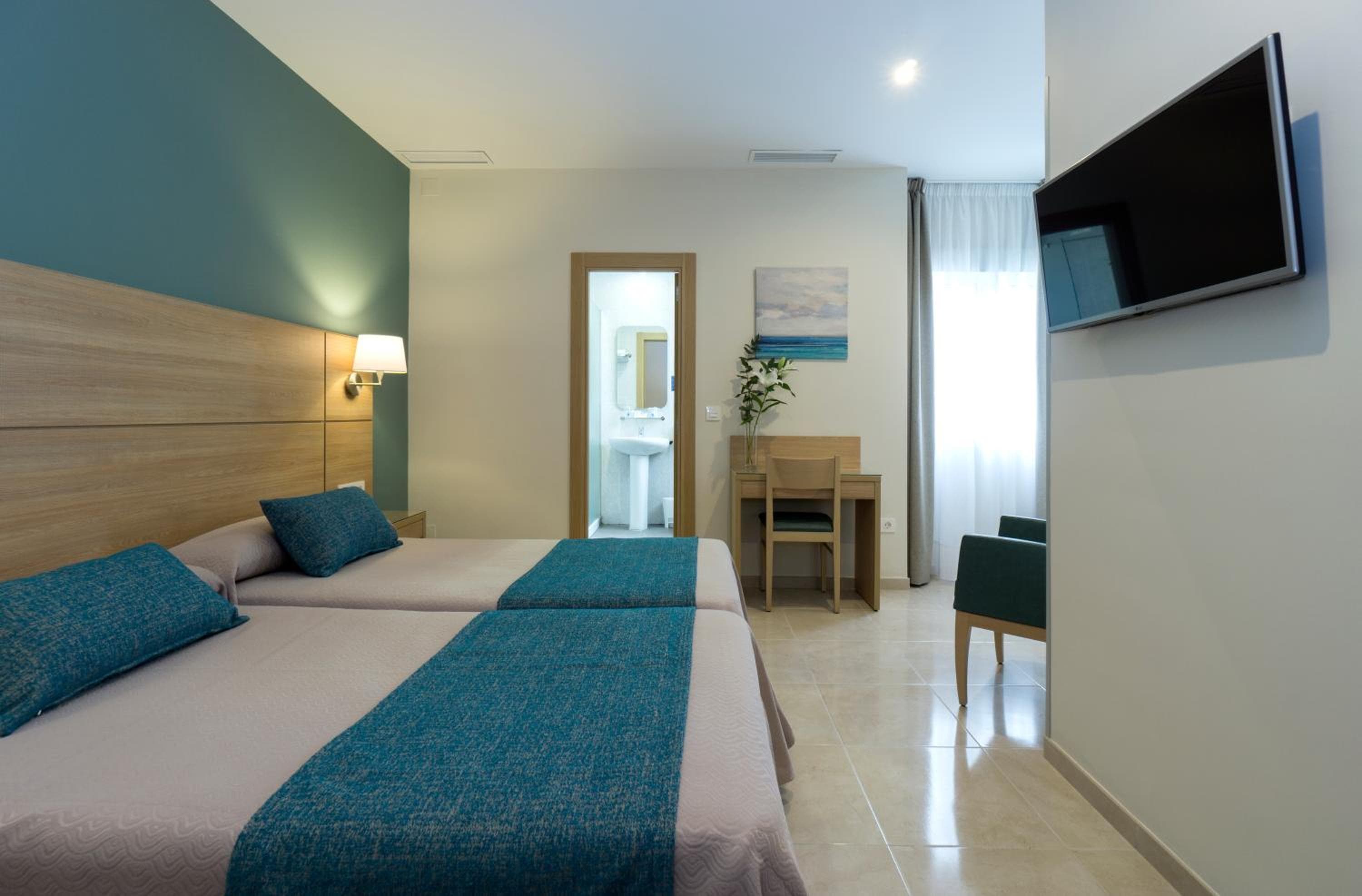Hotel Sur Málaga — 25
