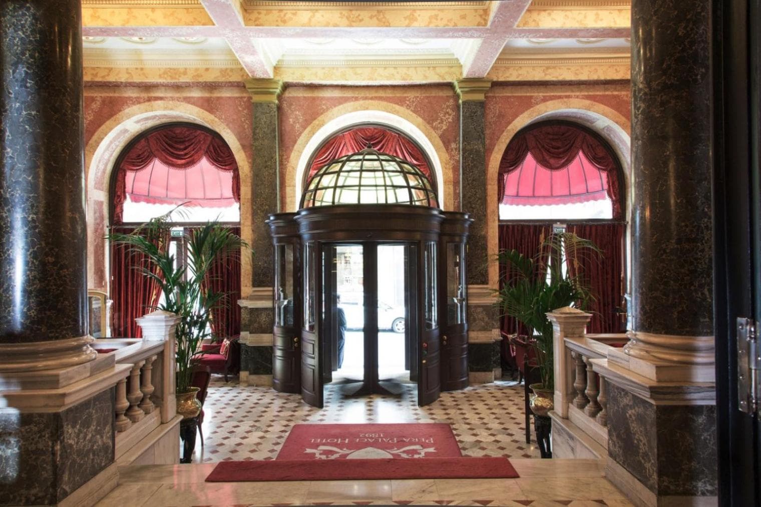 Pera Palace Hotel — 18