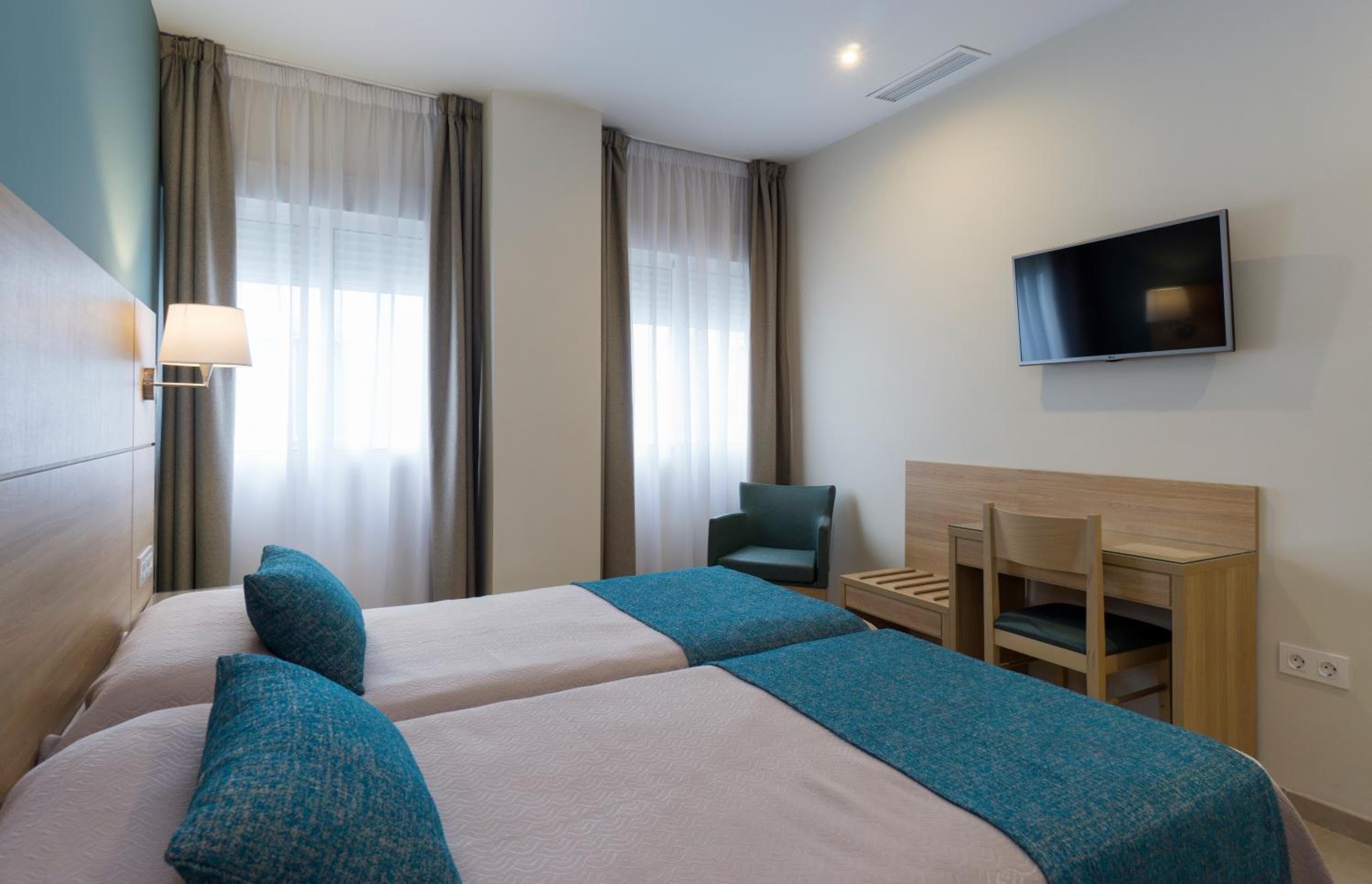 Hotel Sur Málaga — 12