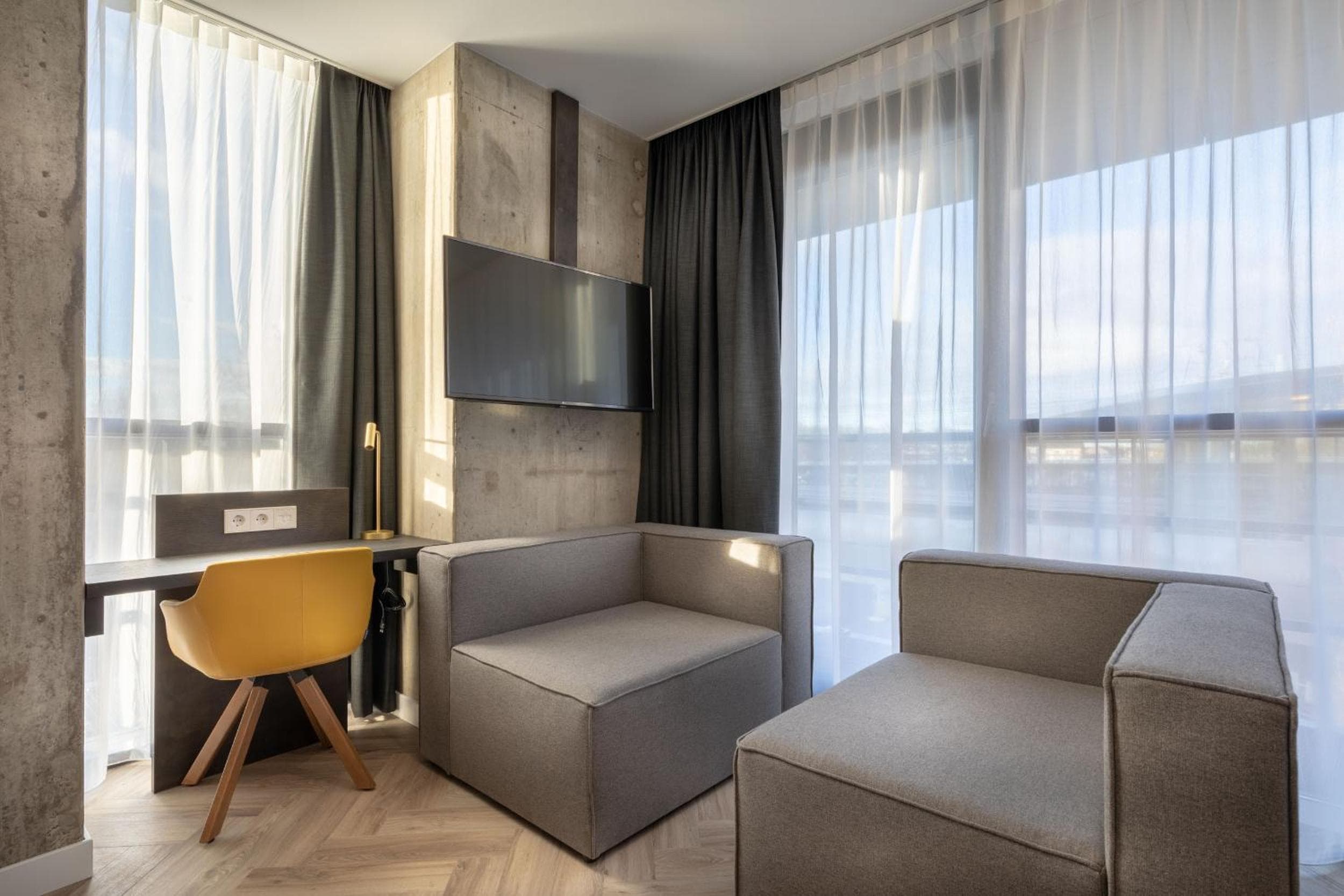 Hotel New Kit — 20
