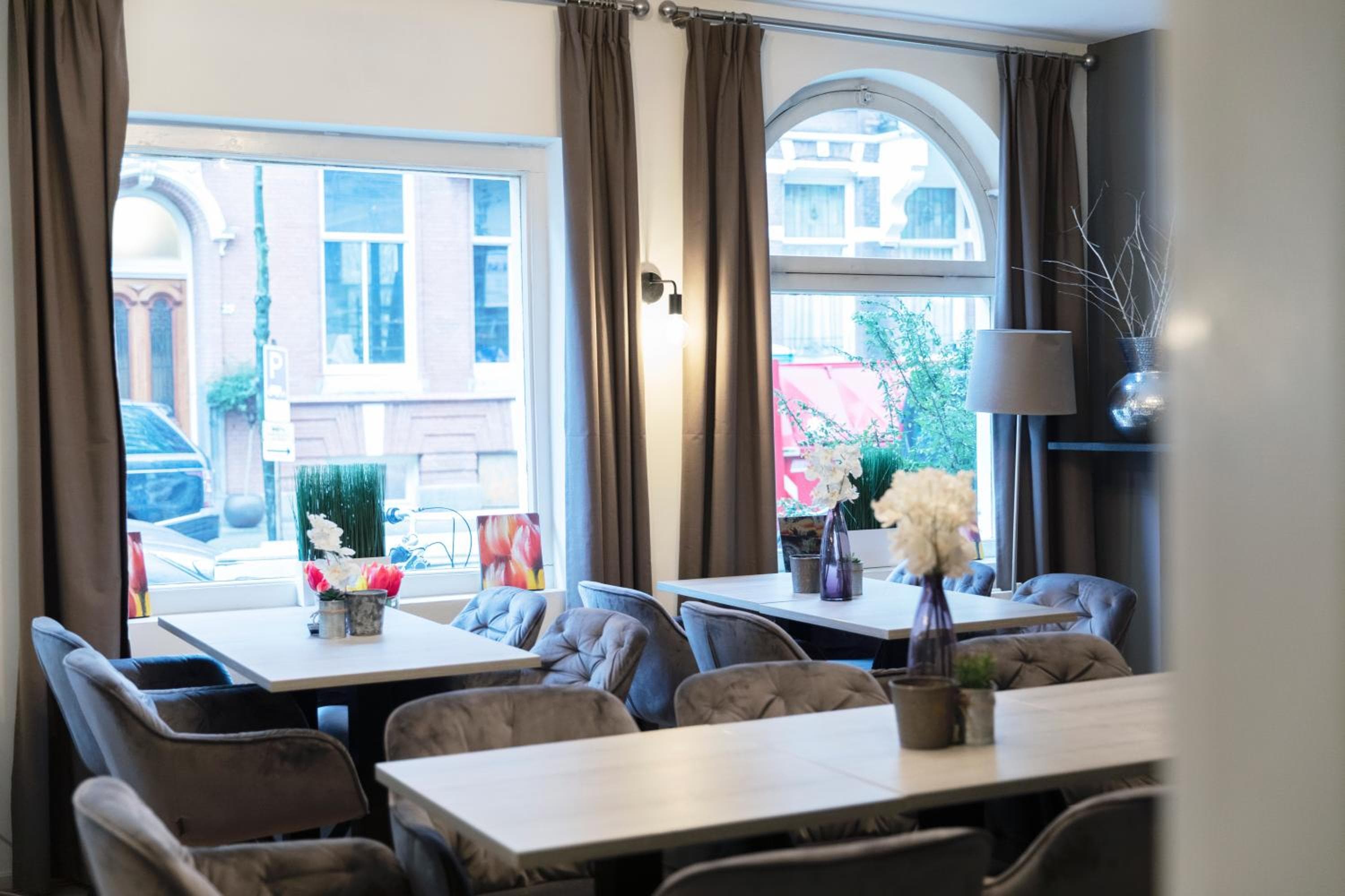 Quentin Museum Square Hotel — 13