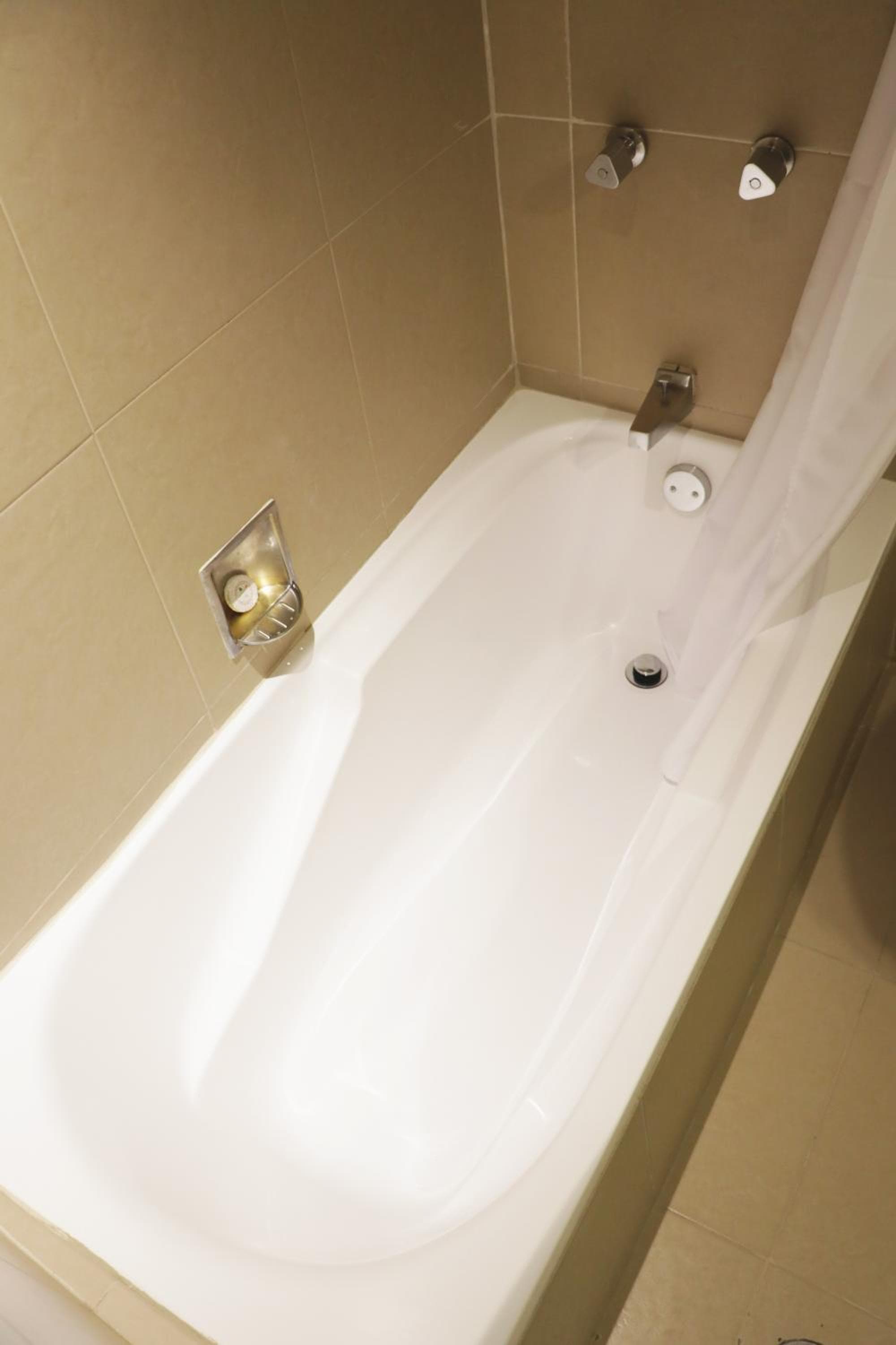 Hotel PF — 30