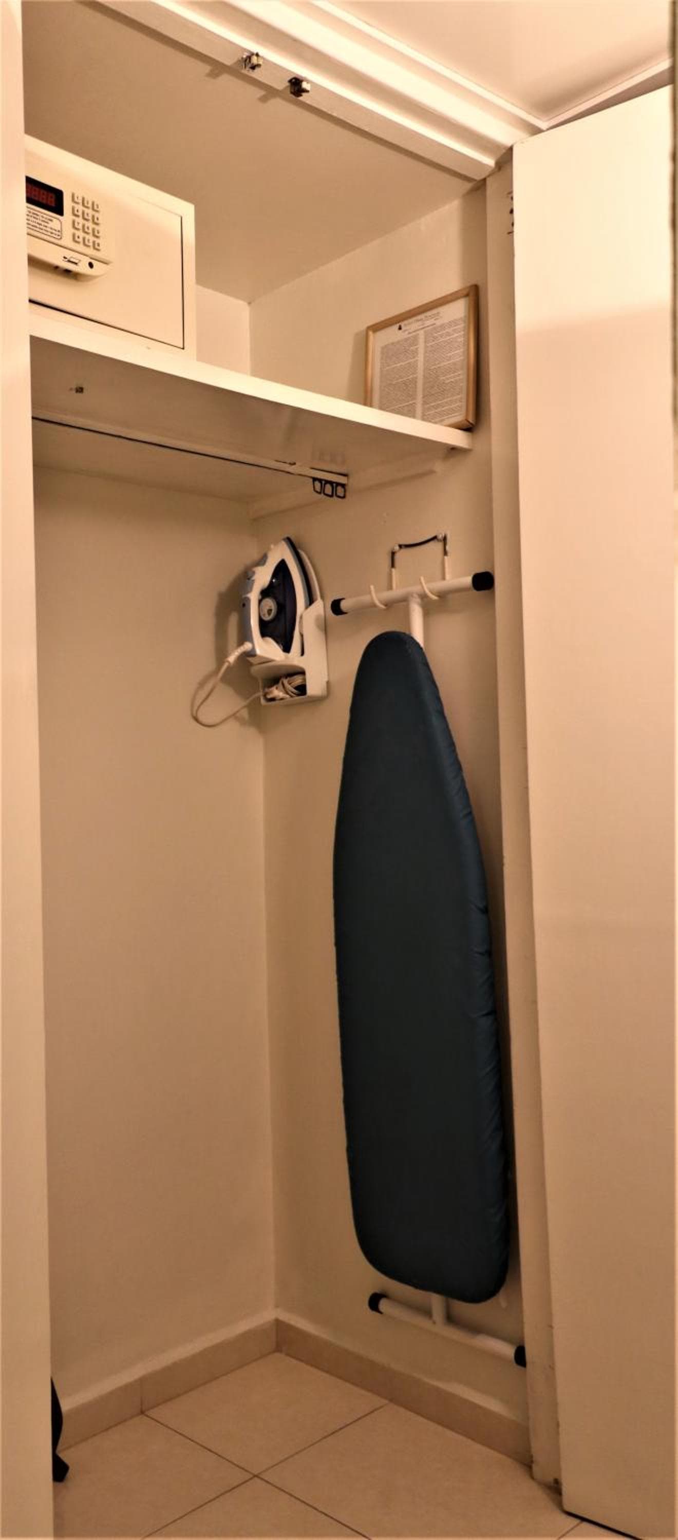 Hotel PF — 7