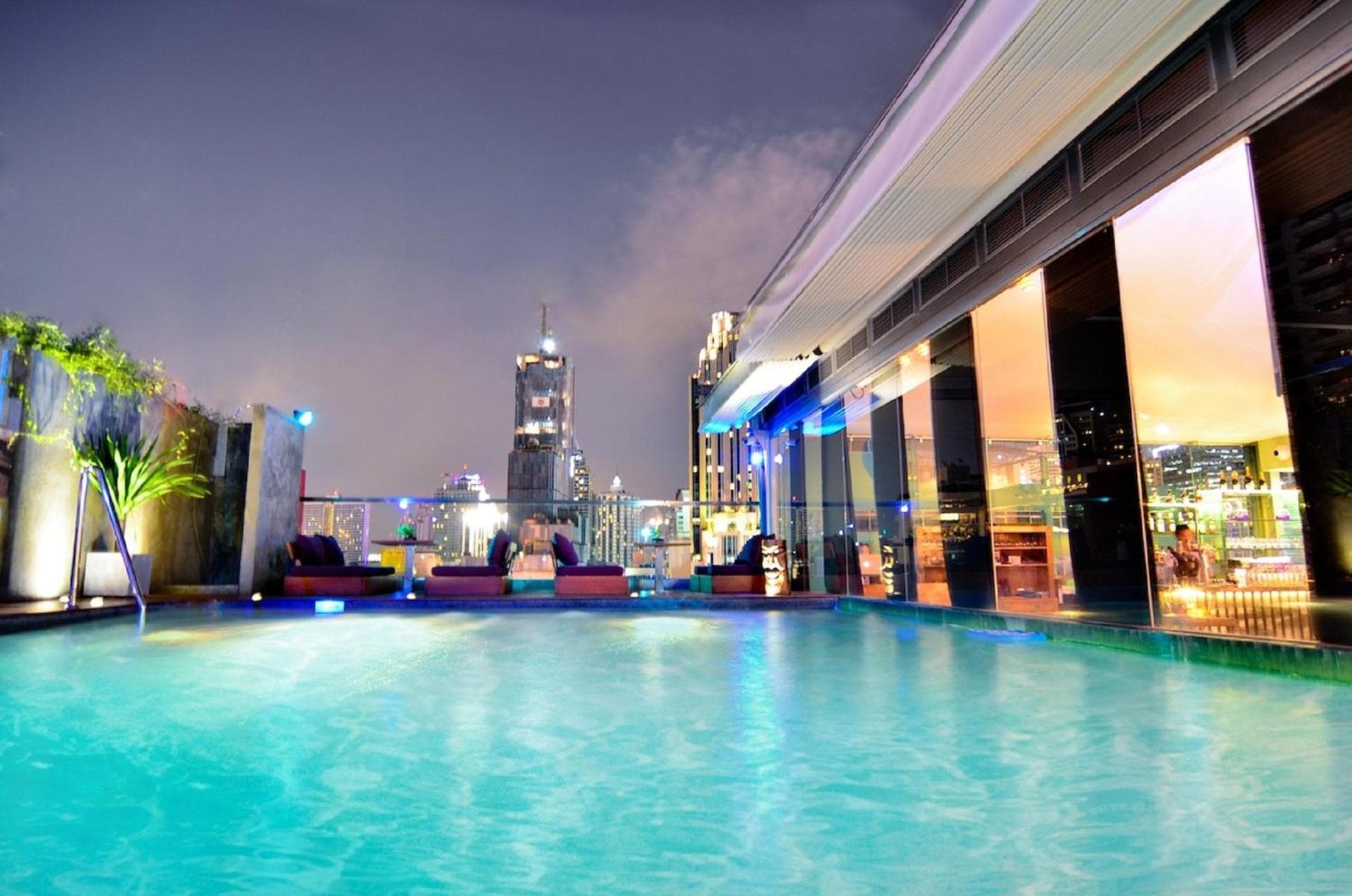Galleria 10 Hotel Bangkok — 6