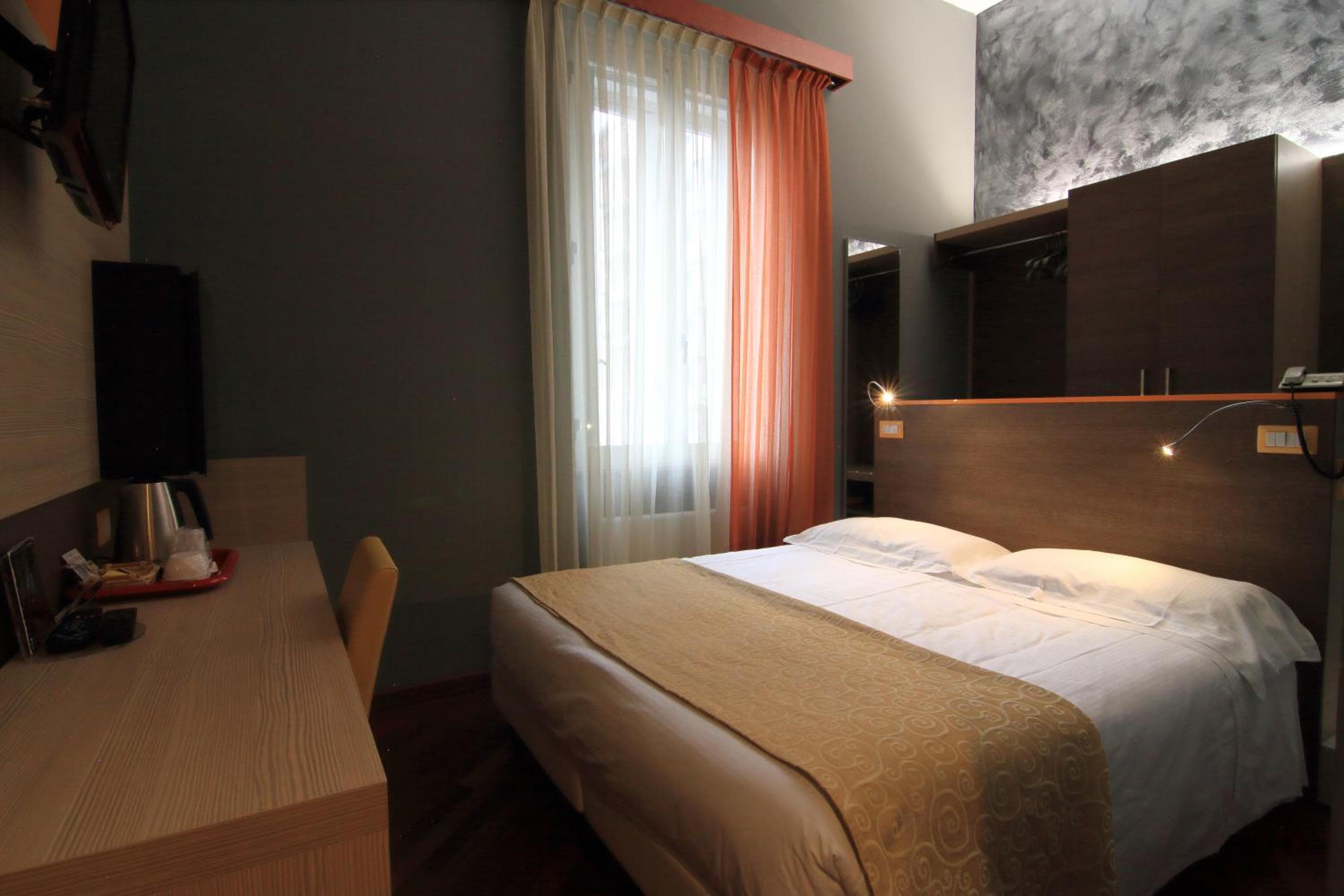 Hotel Metrò — 20