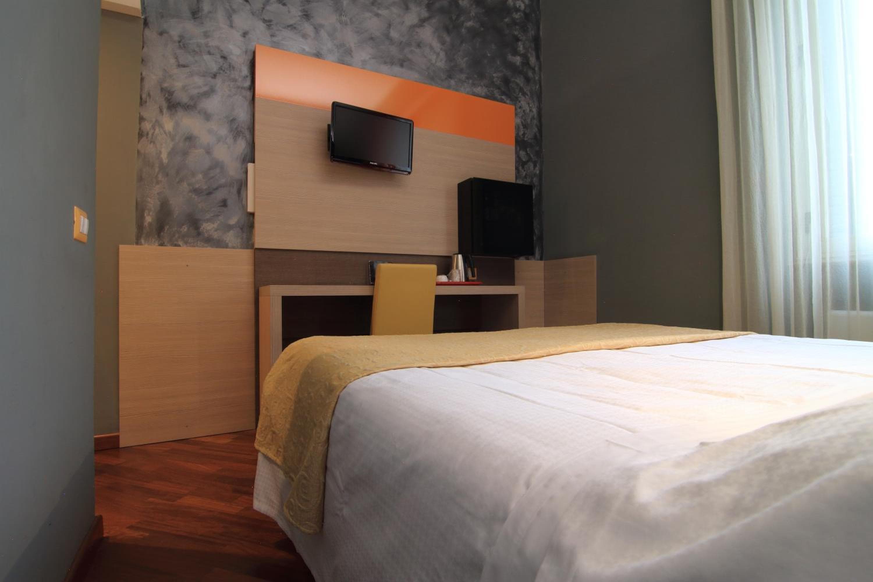 Hotel Metrò — 23