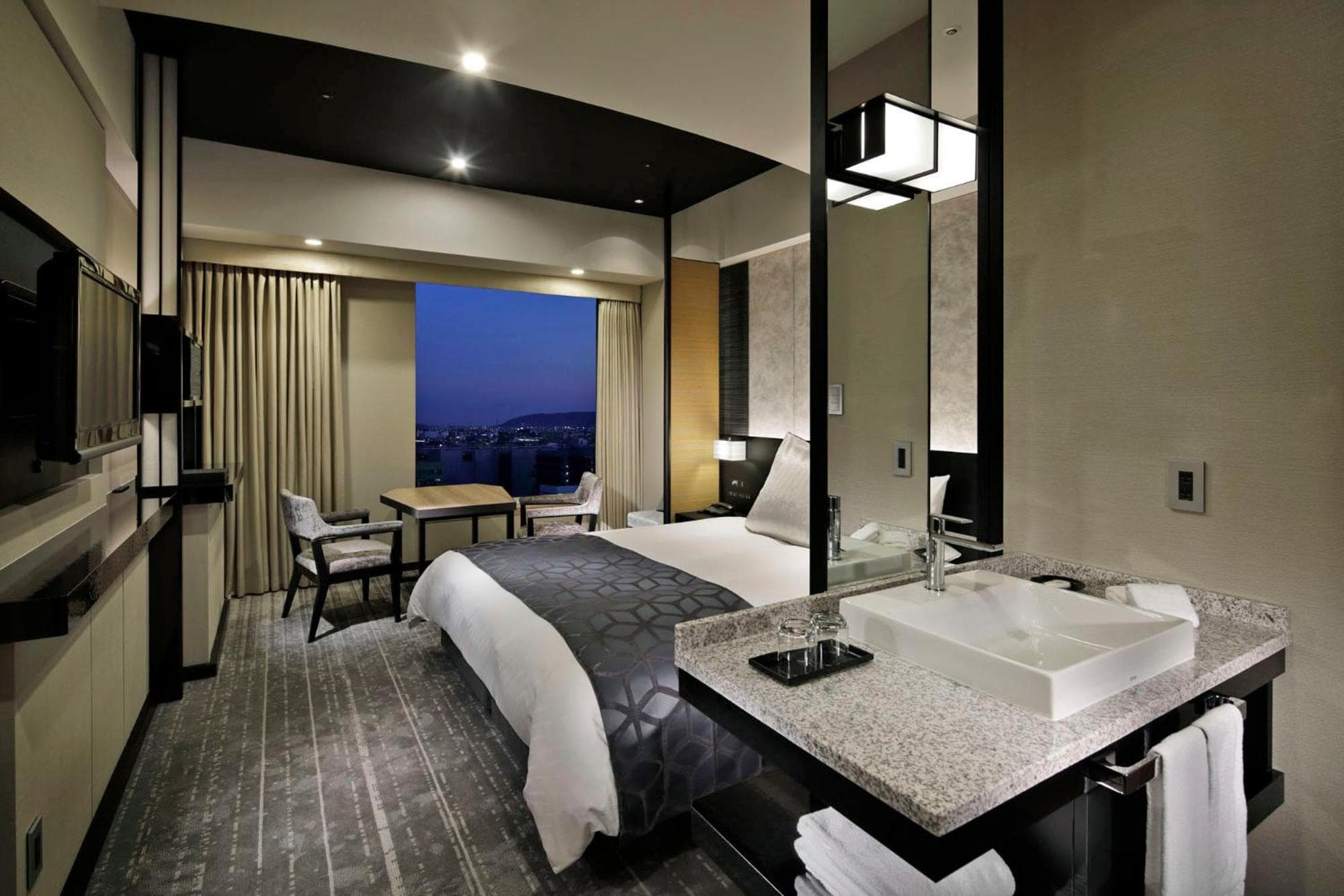 Hotel Granvia Kyoto hotel, Shimogyo-ku Karasuma-dori Shiokoji-sagaru JR Kyoto Station Karasuma Chuo-guchi , Japan — photo 19