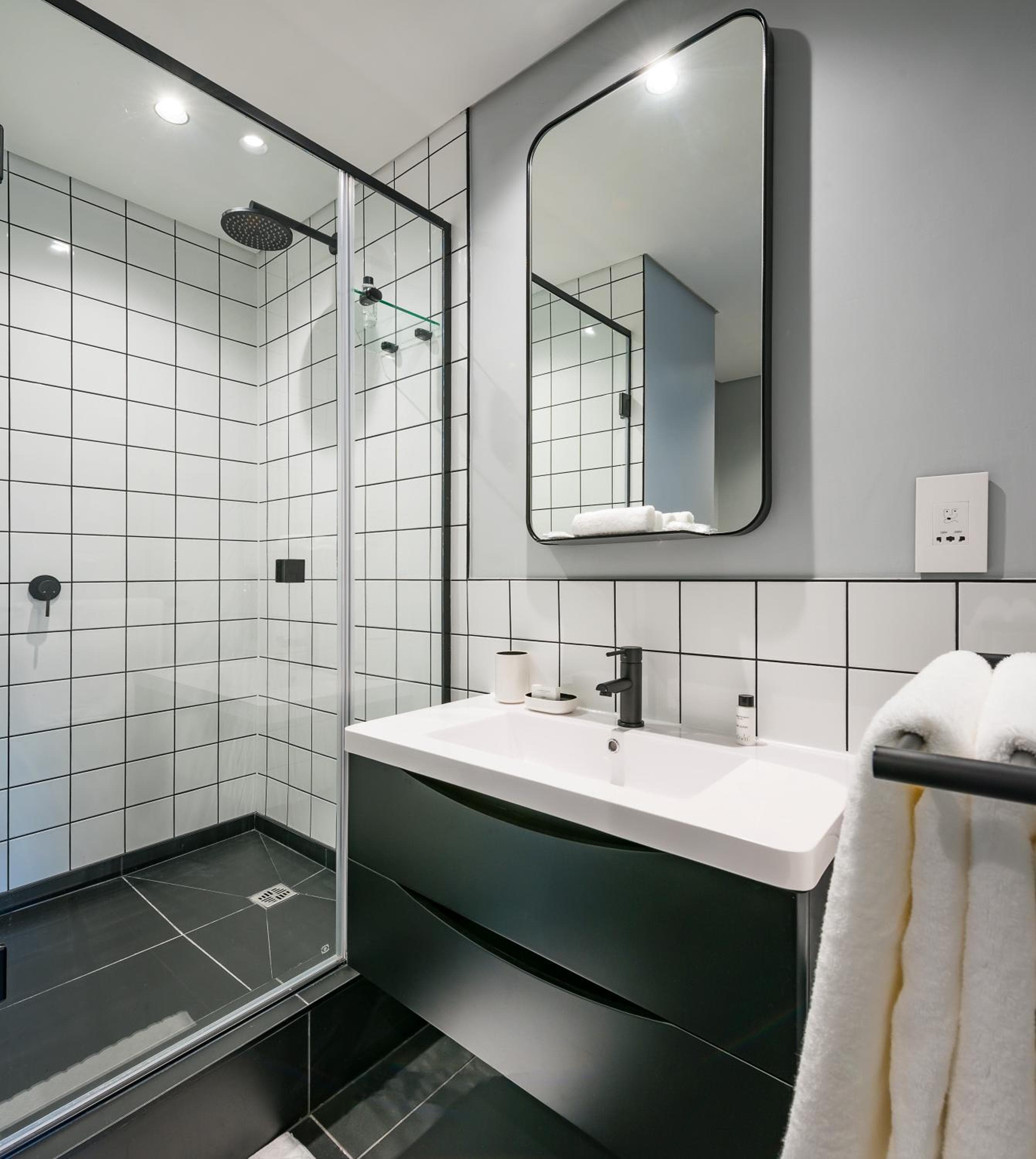 The Onyx Apartment Hotel by NEWMARK hotel, 57 Heerengracht Street, Cape Town, South Africa — photo 20