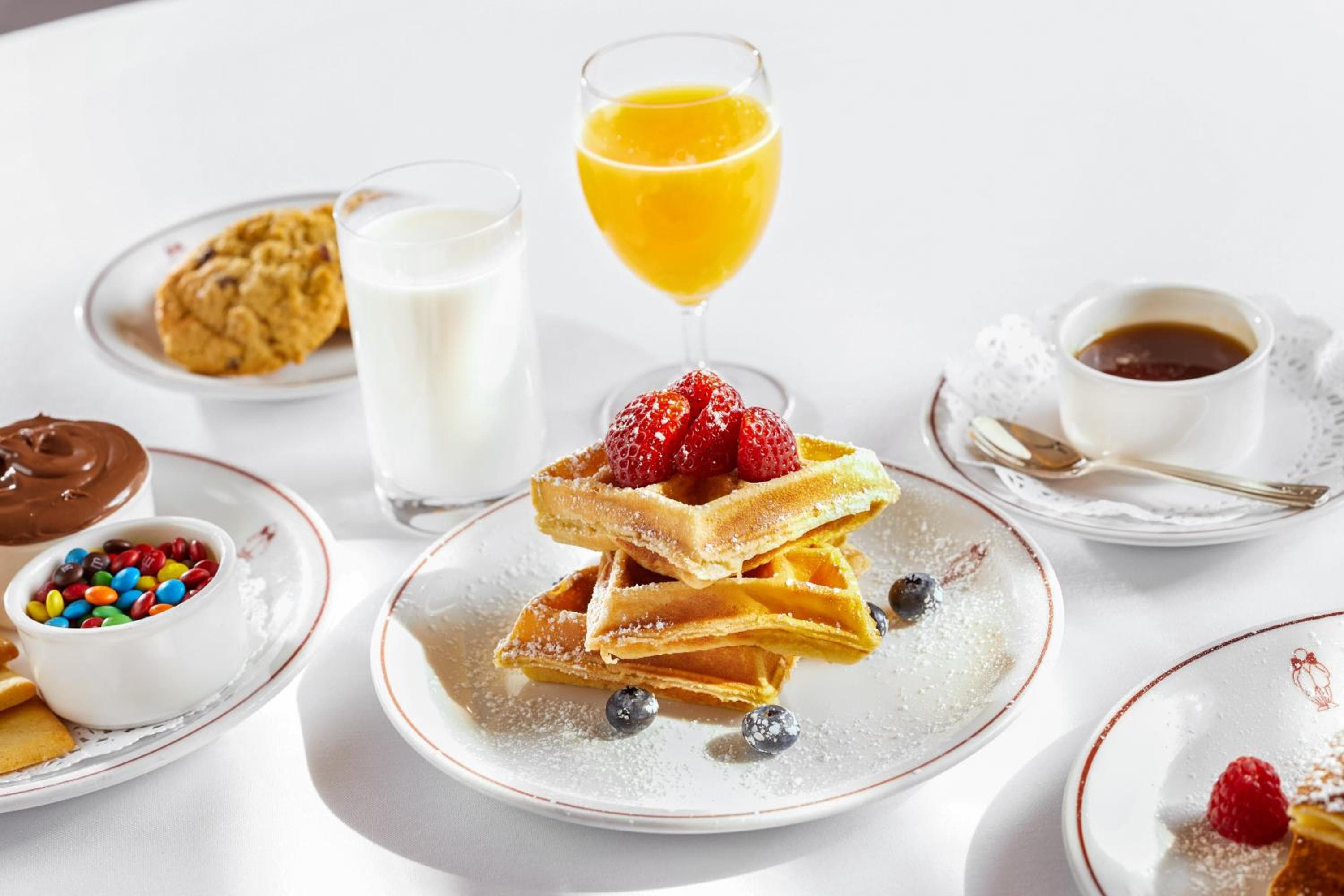 Cameo Beverly Hills, LXR Hotels & Resorts — 14