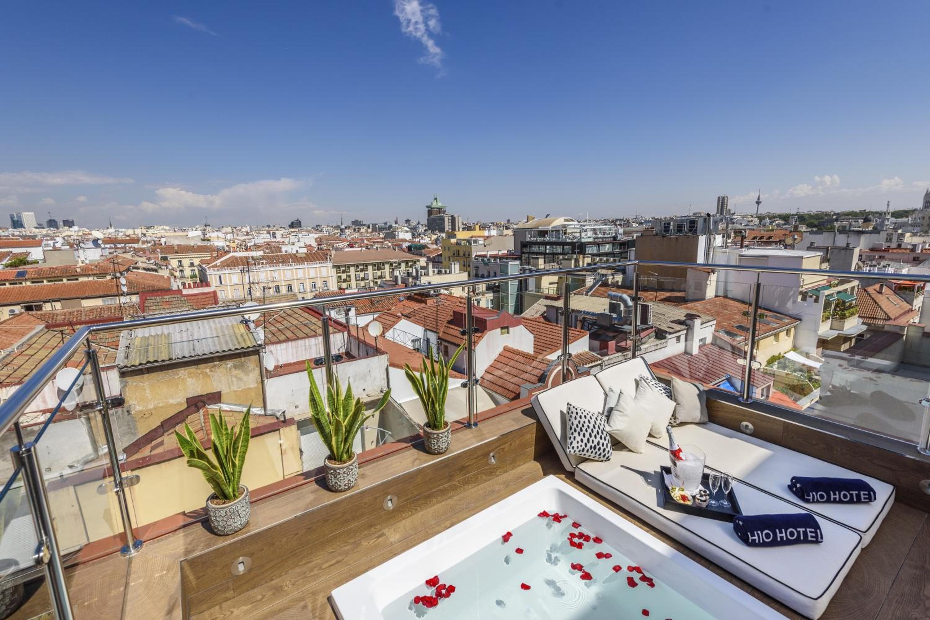 Boutique Hotel H10 Villa de la Reina — 6