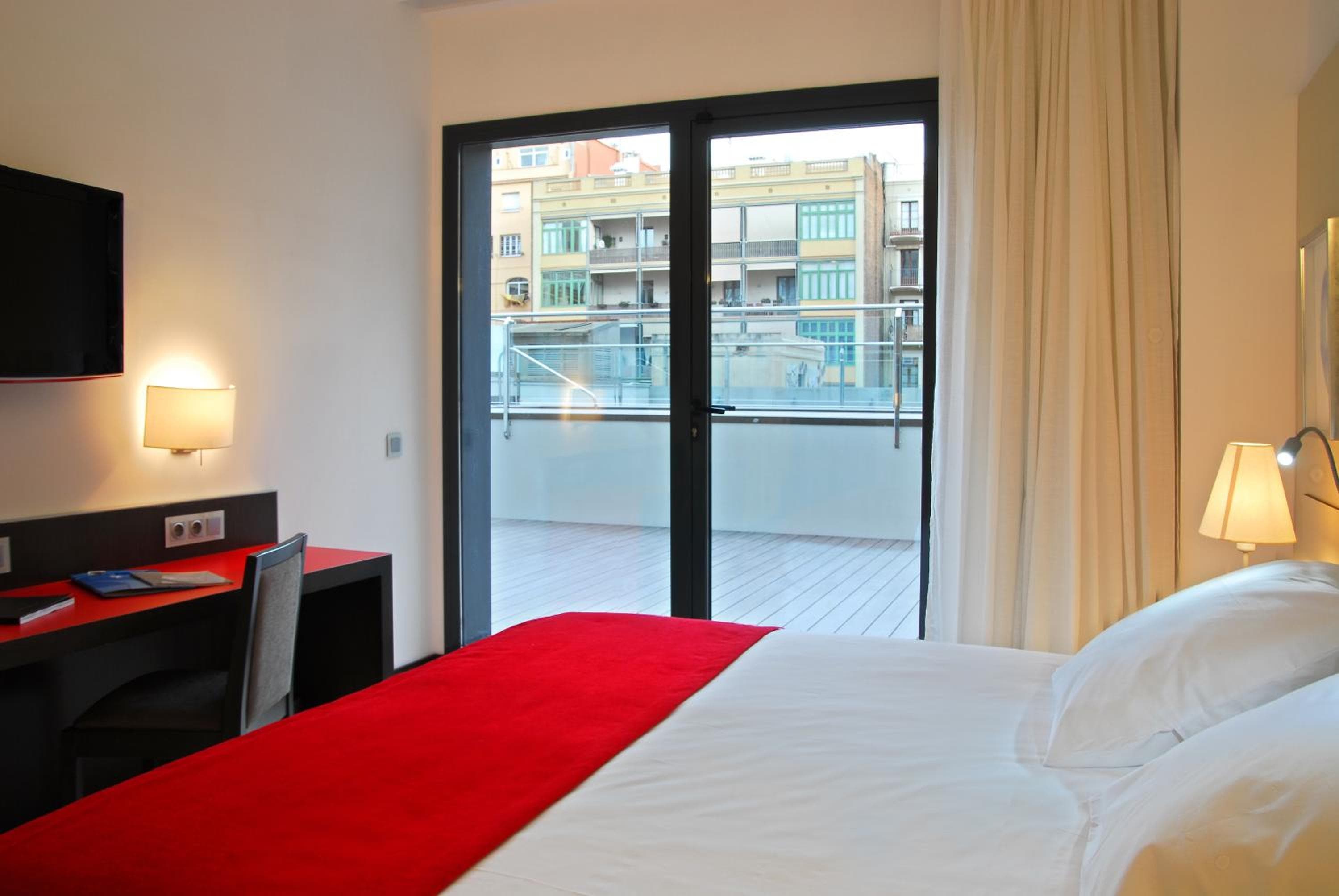 Grupotel Gran Vía 678 — 18