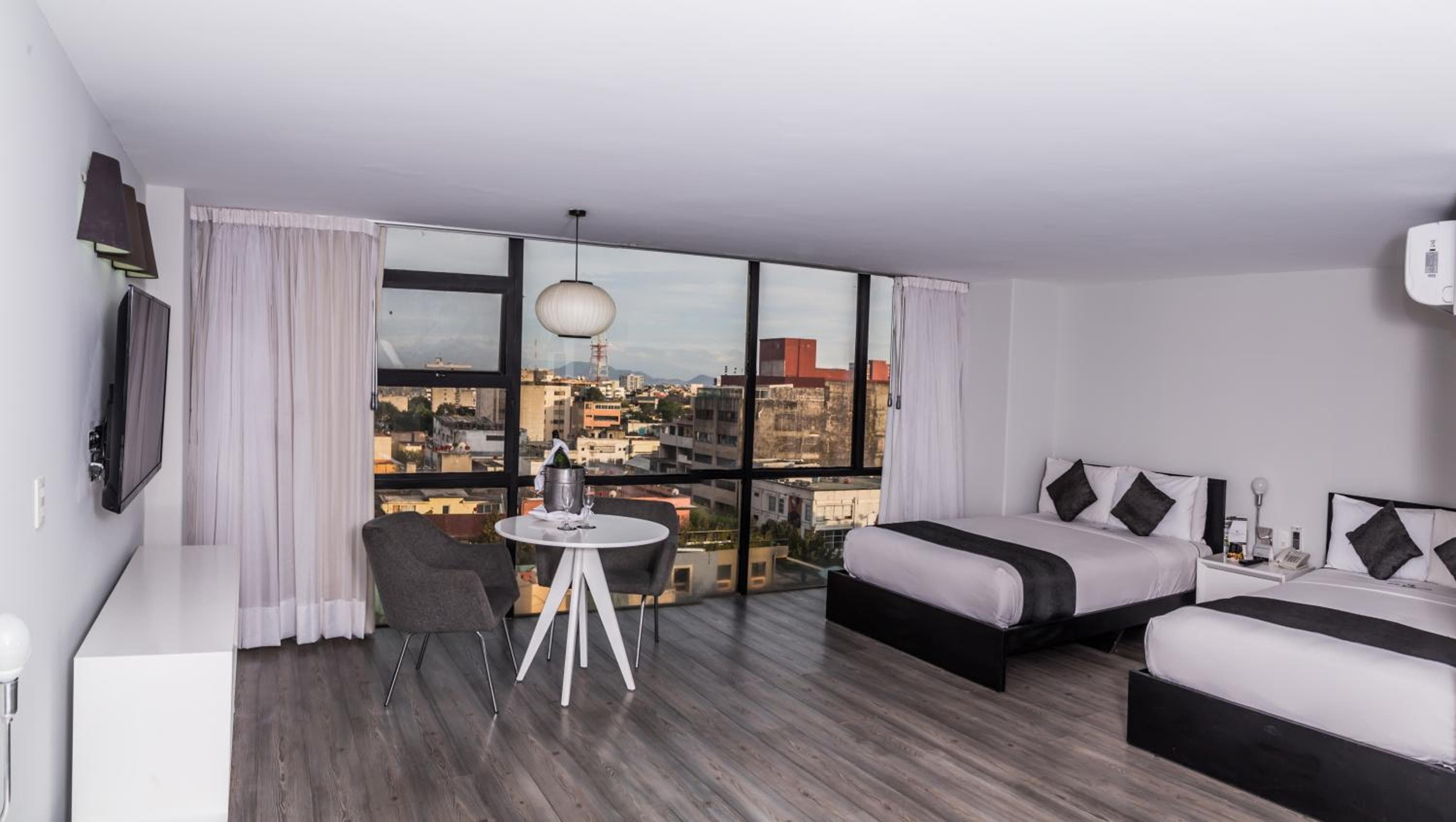 Hotel El Ejecutivo by Reforma Avenue — 21