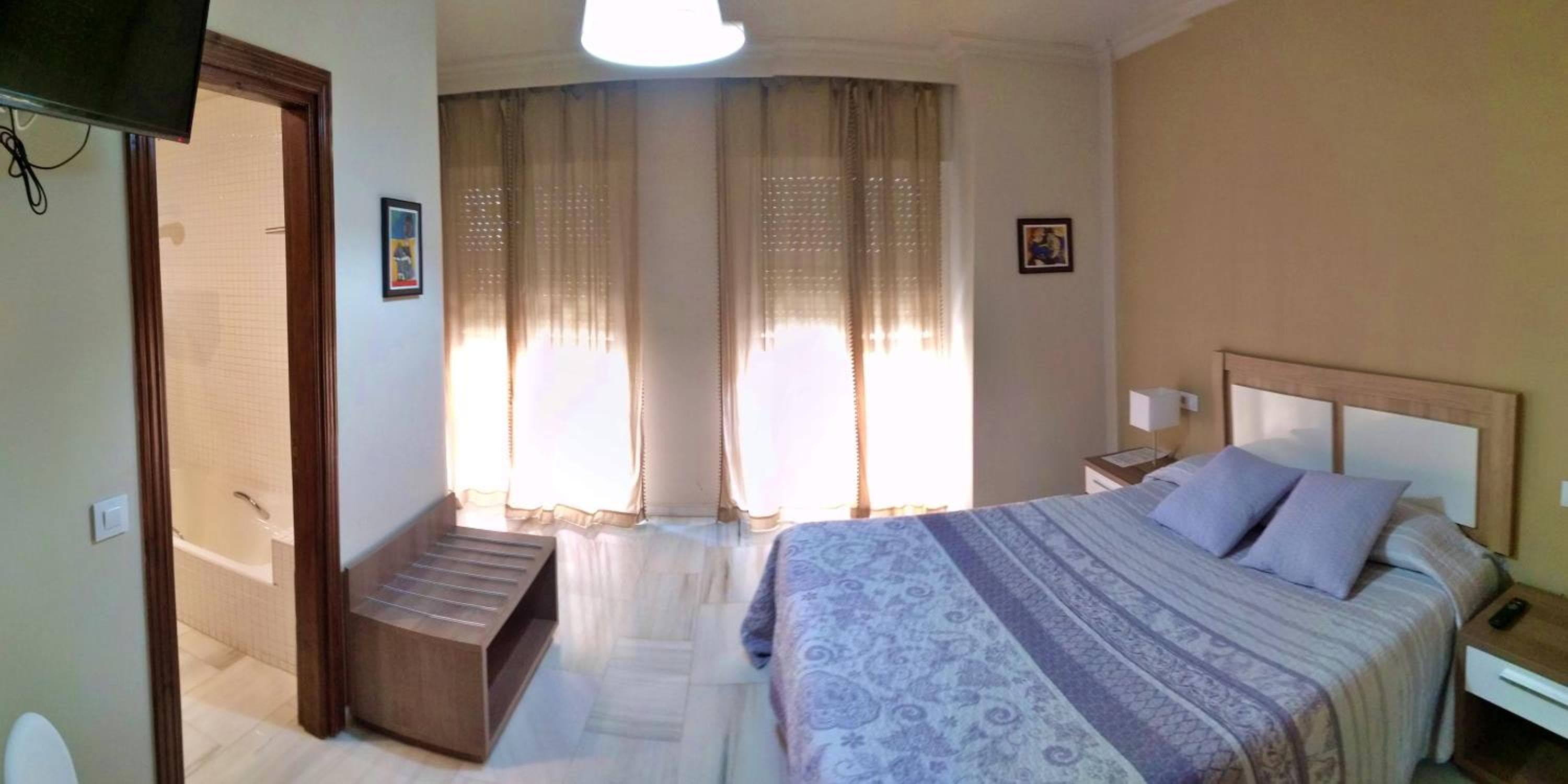 Hostal Tilos — 9