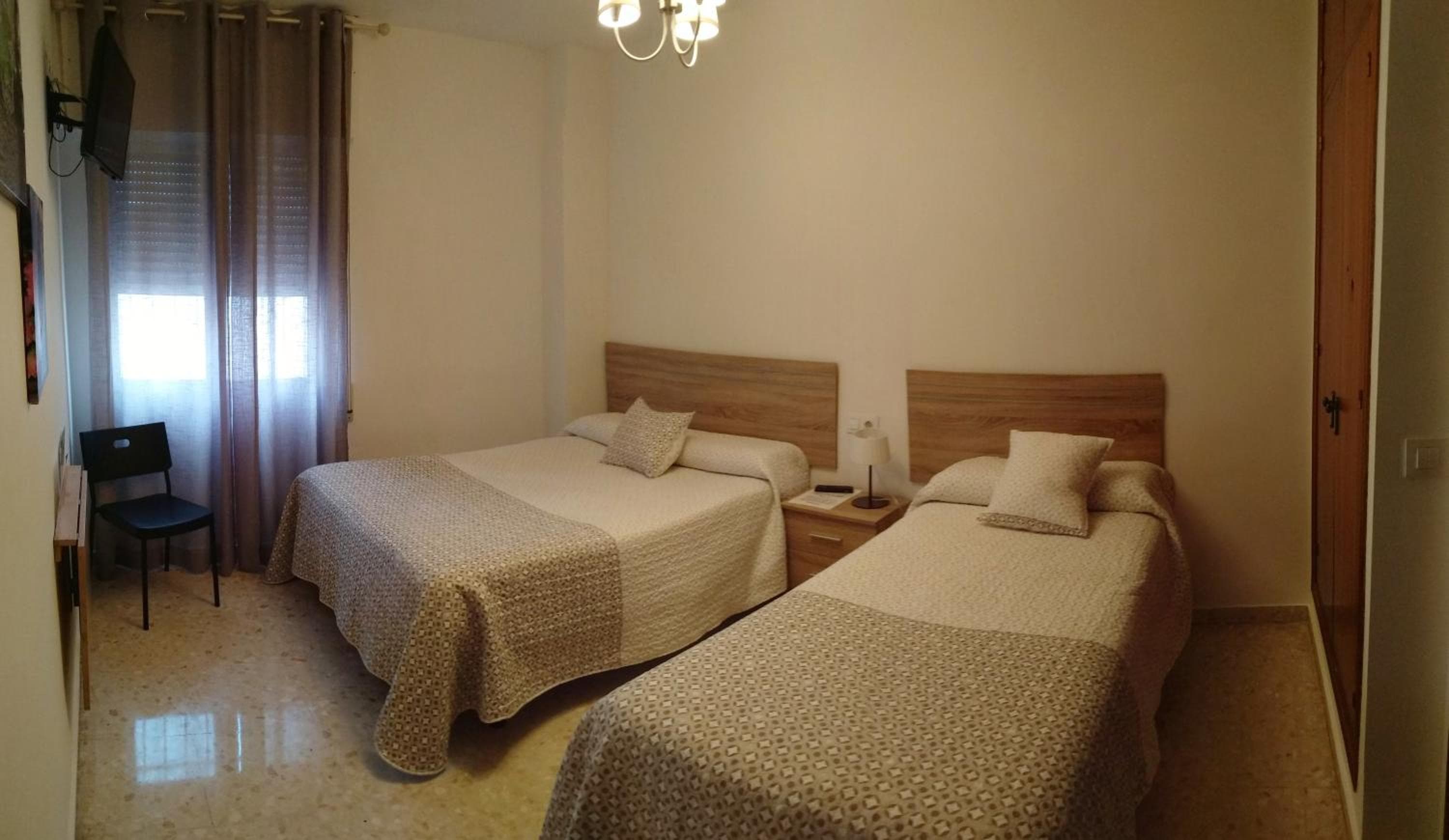 Hostal Tilos — 5