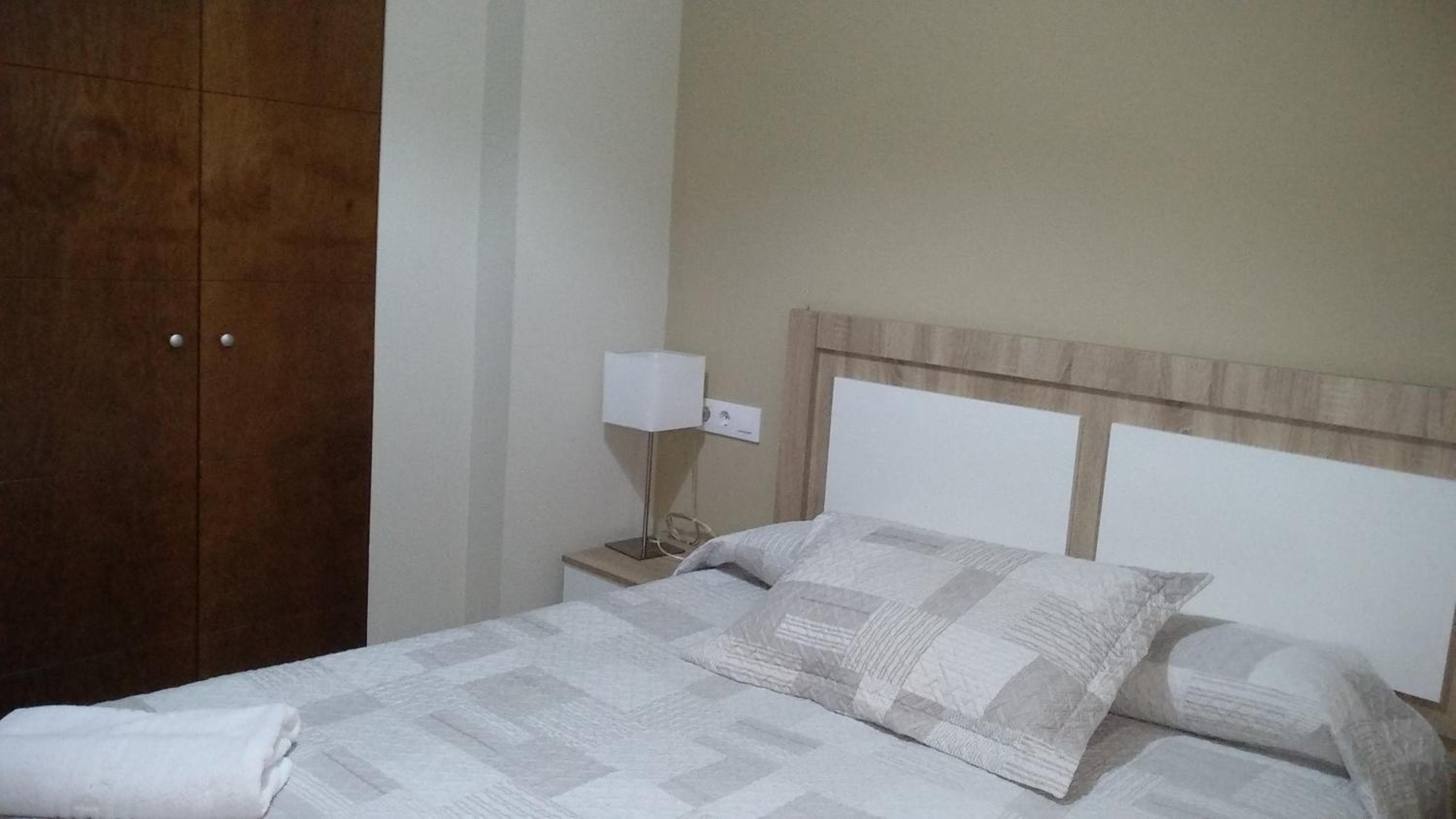 Hostal Tilos — 13