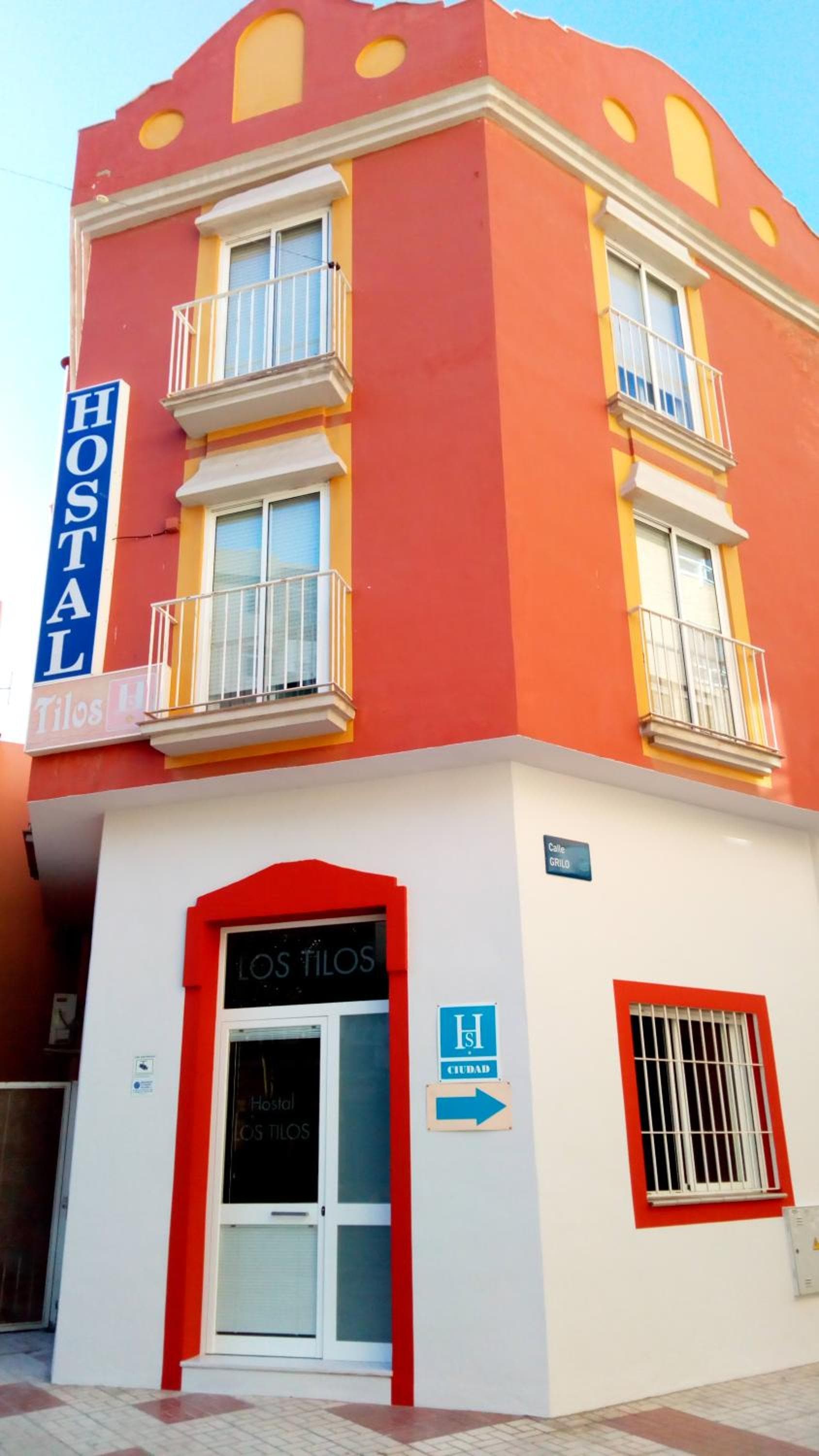 Hostal Tilos — 24