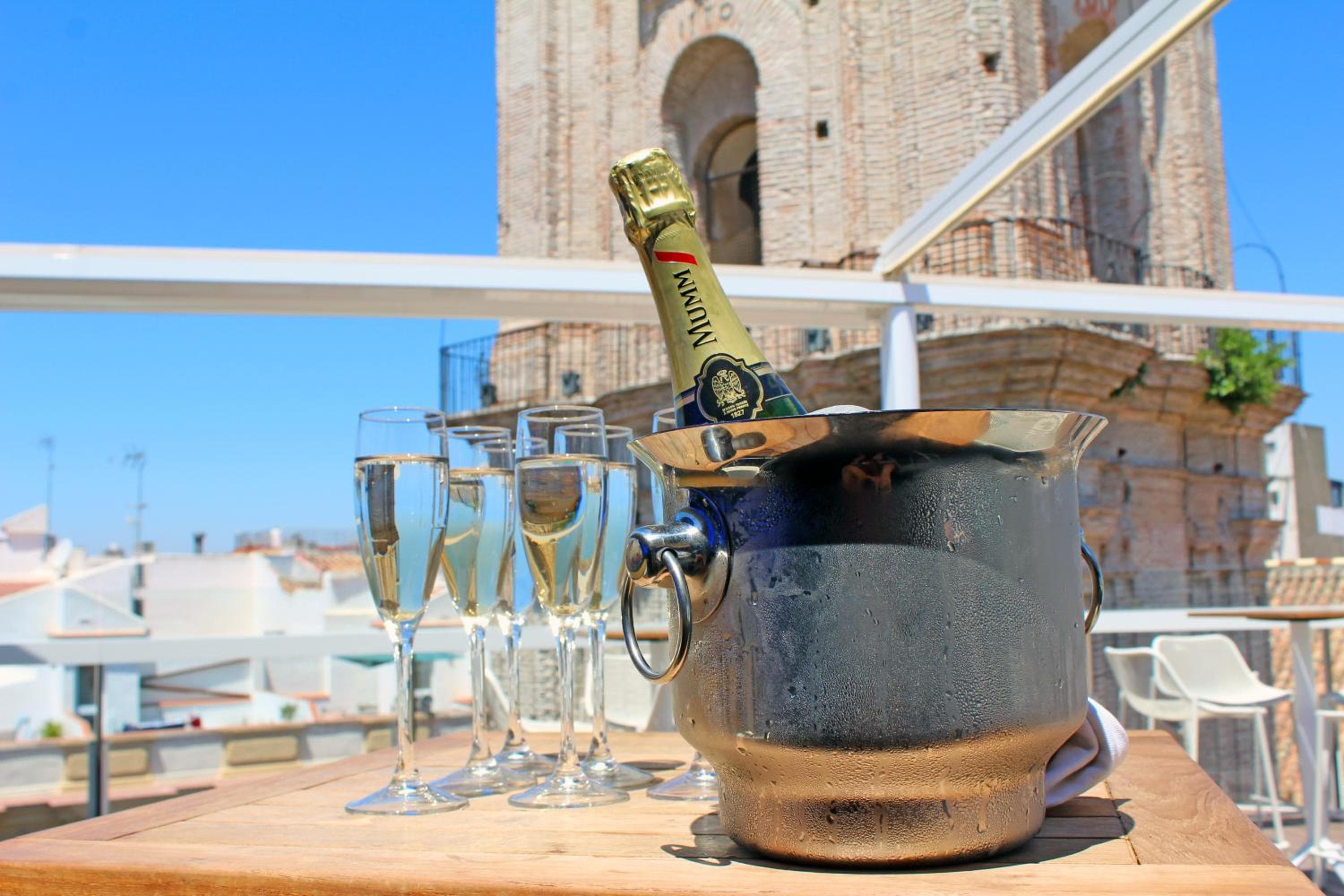 Malaga Premium Hotel — 12
