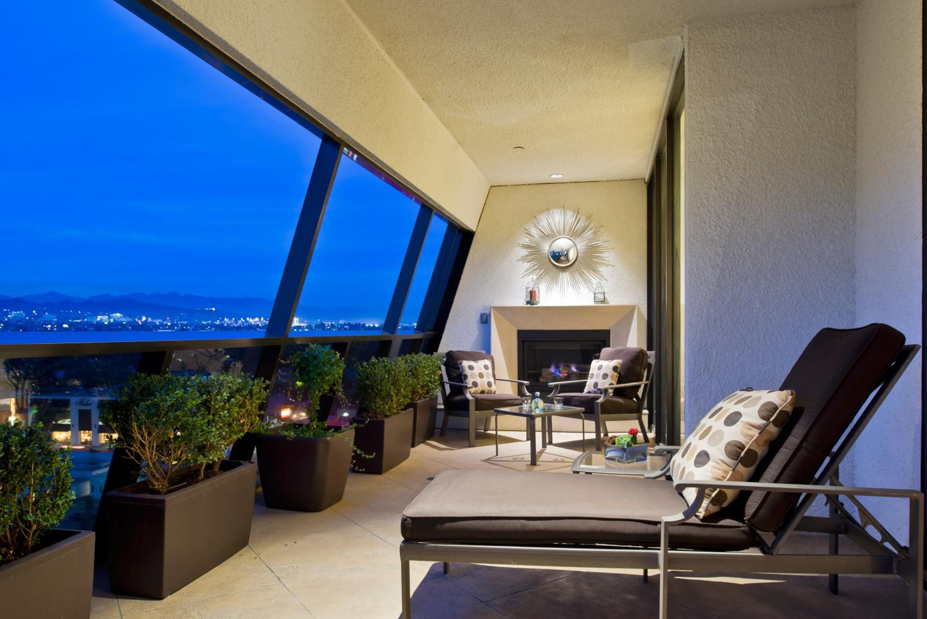 Hotel Sofitel Los Angeles at Beverly Hills — 7