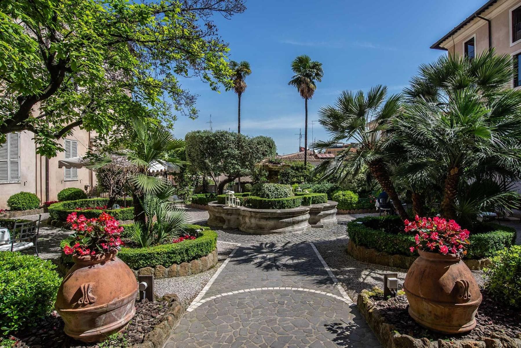 Donna Camilla Savelli - VRetreats hotel, Via Garibaldi 27, Rome, Italy — photo 5