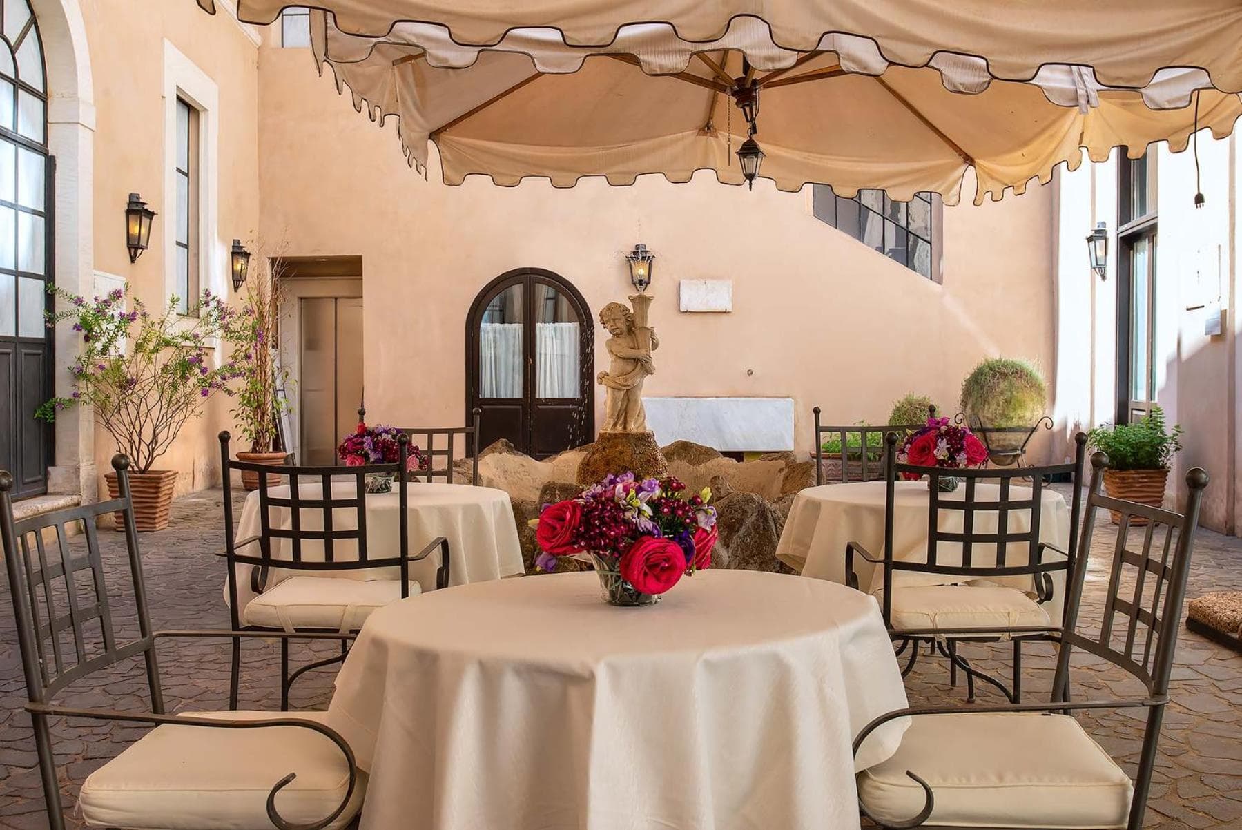 Donna Camilla Savelli - VRetreats hotel, Via Garibaldi 27, Rome, Italy — photo 12