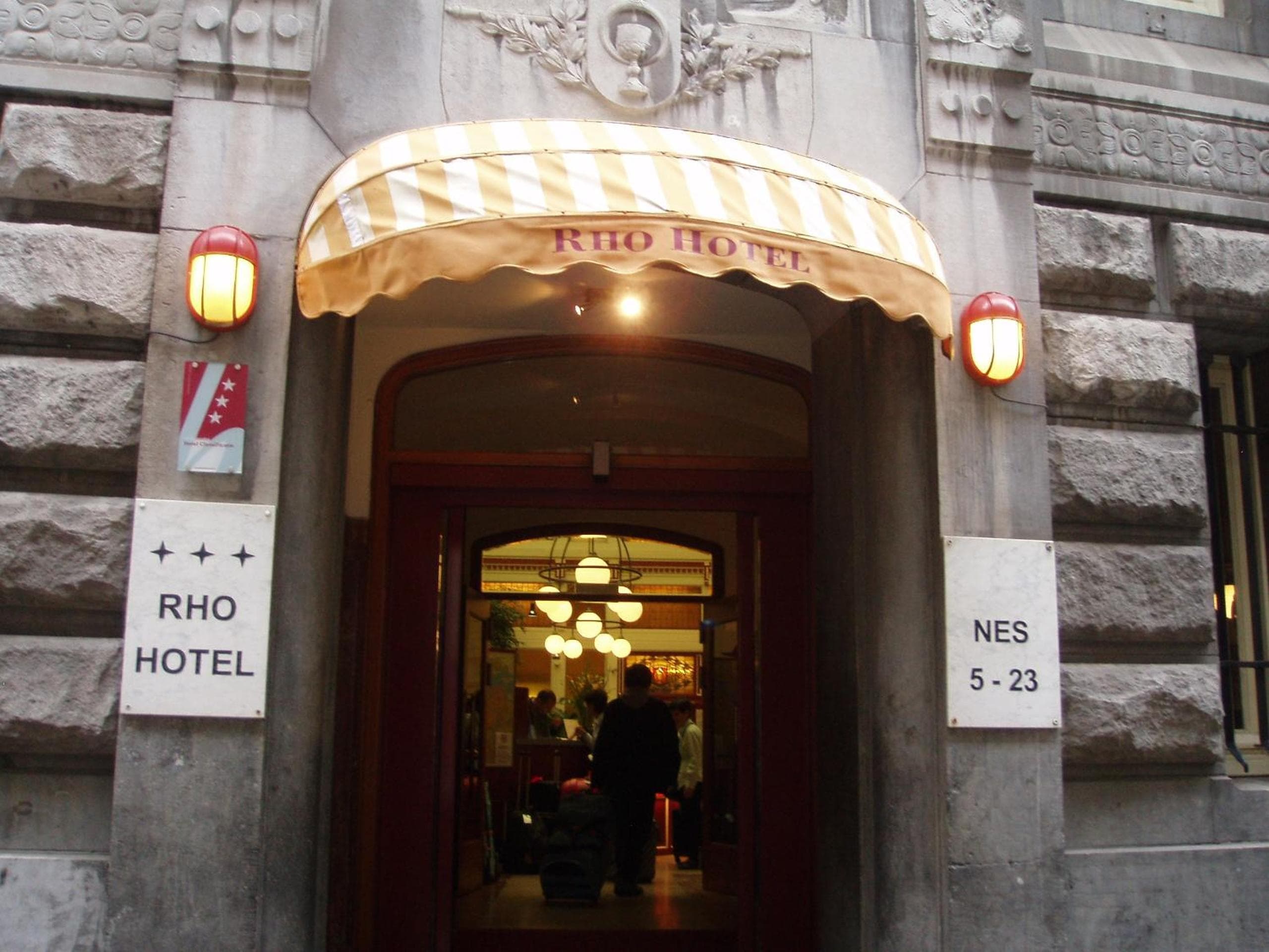 Rho Hotel — 19