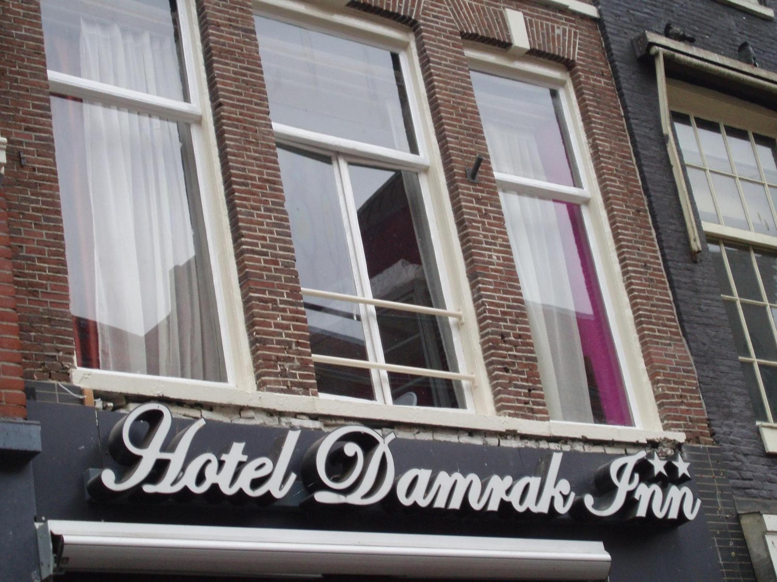 Hotel Damrak Inn — 3