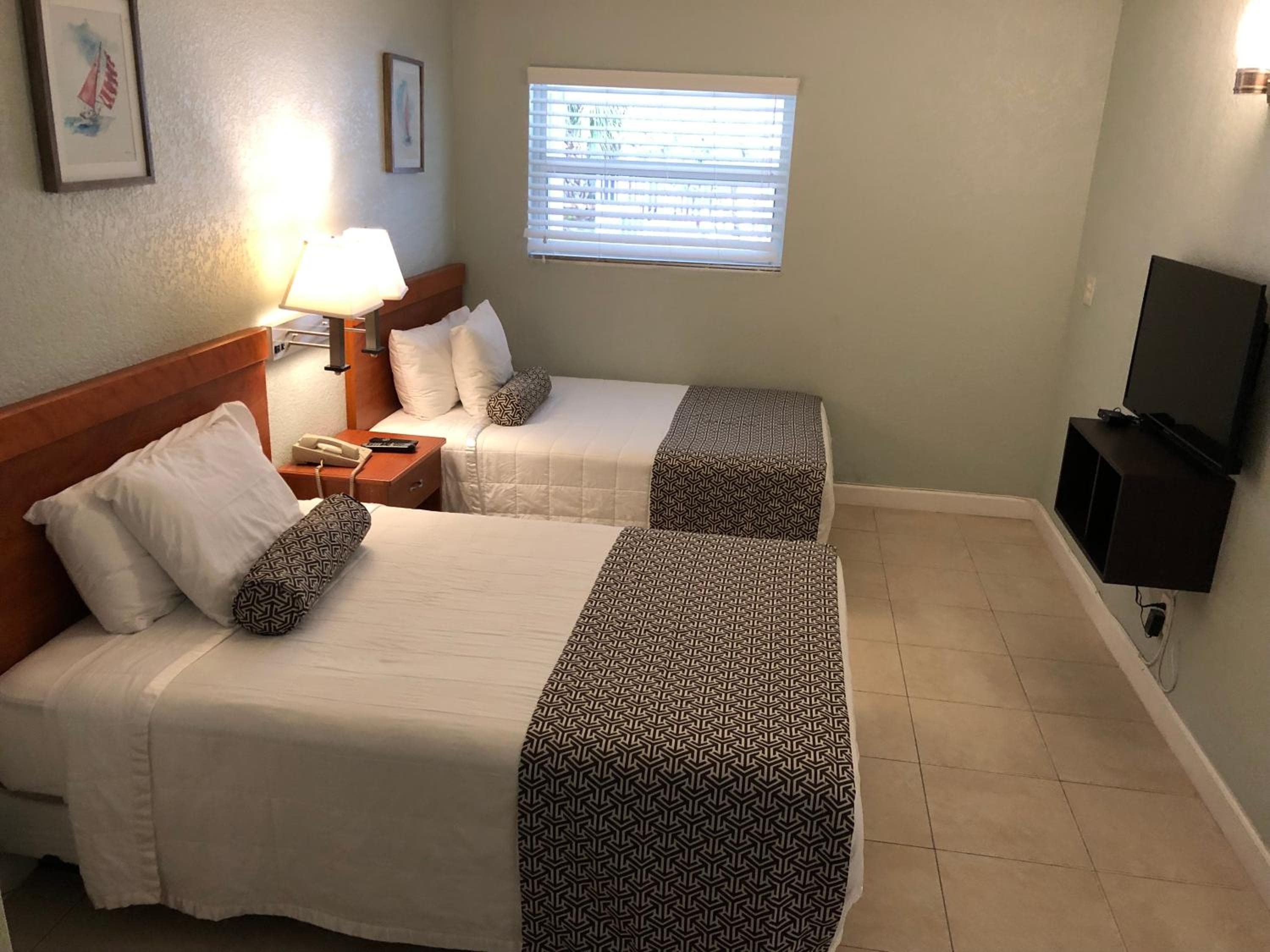 Coral Key Inn — 17