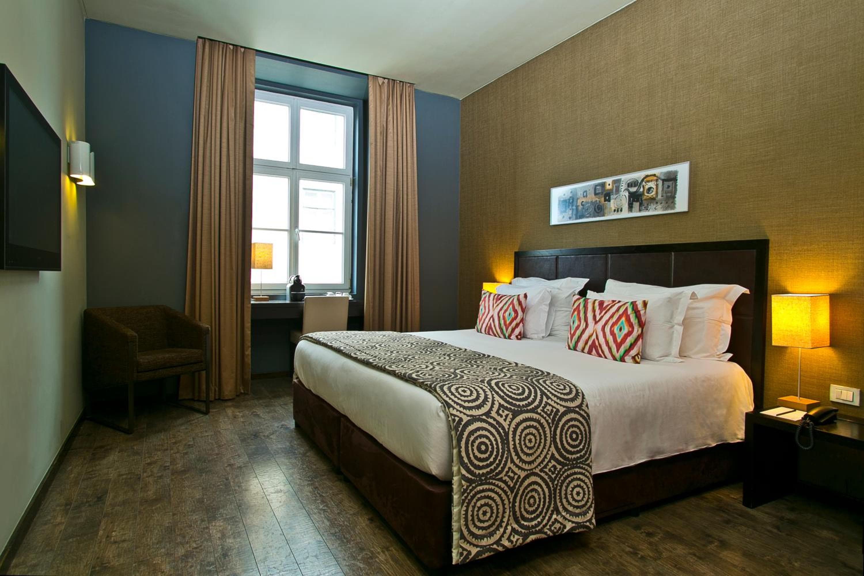 Internacional Design Hotel — 13